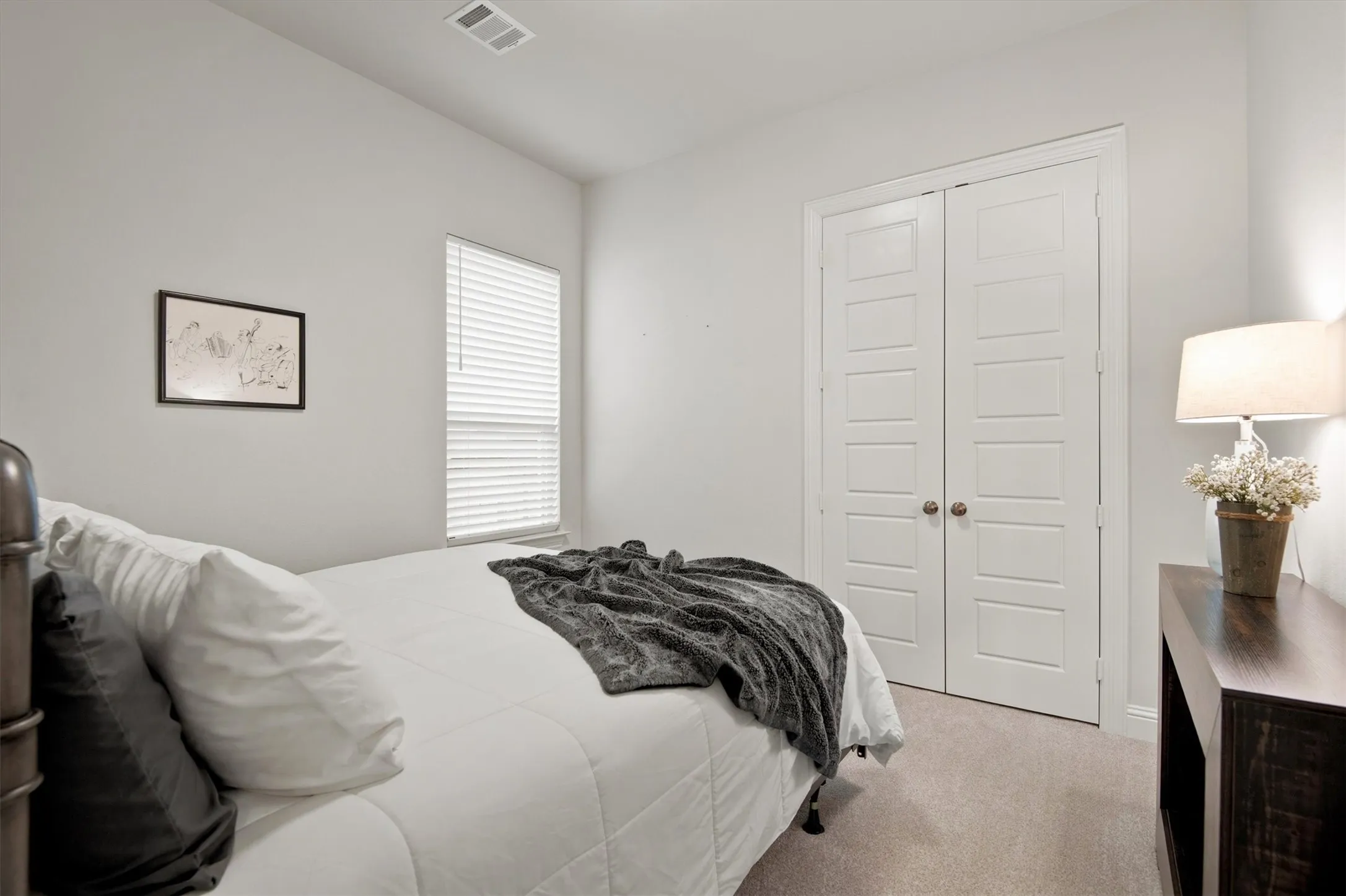 Single Family Residence For Sale in Ellis County , 4218 Loophook Lane, Midlothian, Texas 76065, 4 Bedroom, 3 Bathroom, 2 Garage spaces, 2,517 Sqft, built in 2023, mls#21402821, Real Estate Agent in Midlothian, Homes For Sale in Ellis county, Homes For Sale in Midlothian, Realtor in Midlothian Texas, Real Estate Brokerage Independent Realty Texas, Luminita Cordes Realtor