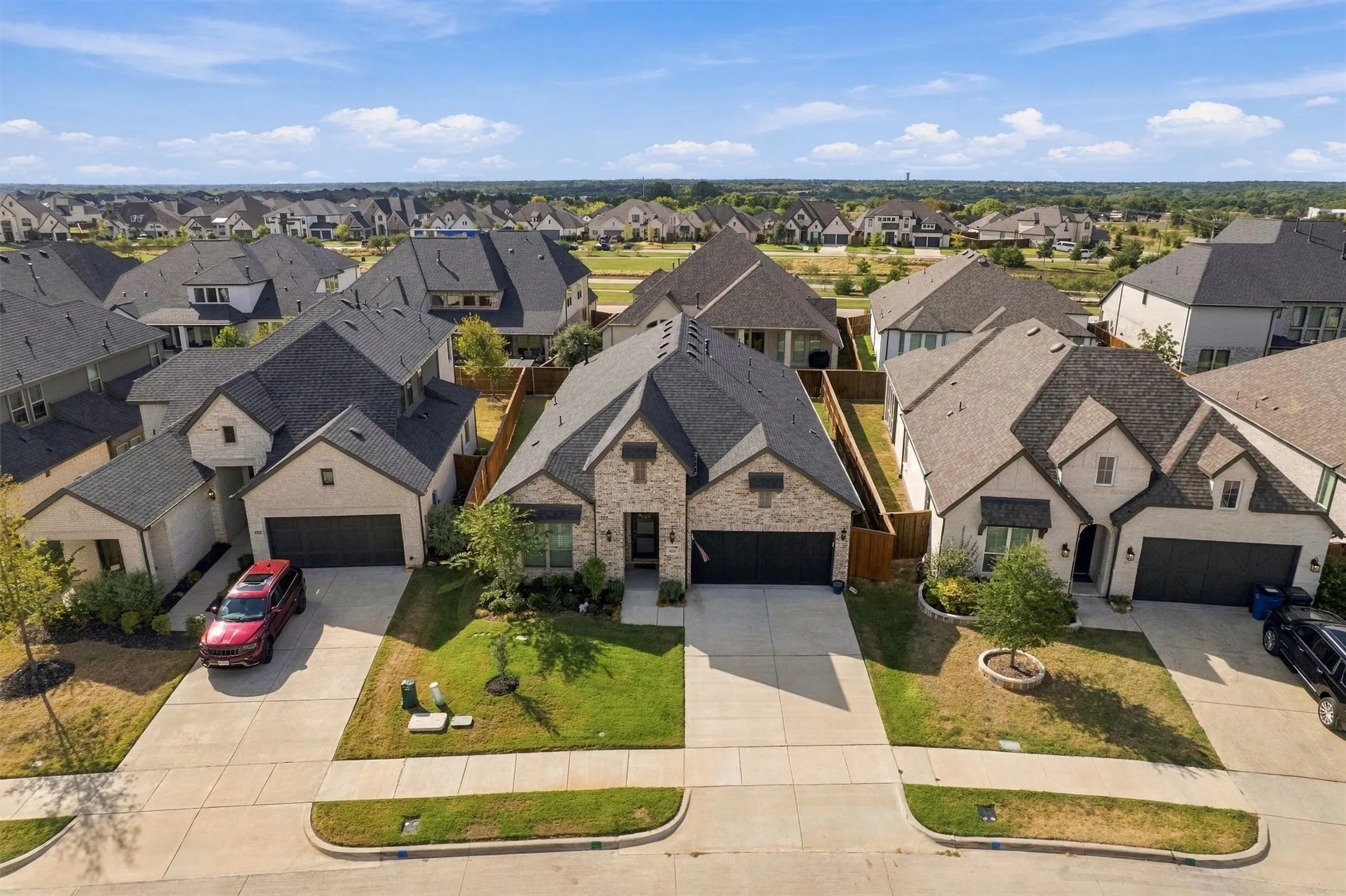 Single Family Residence For Sale in Ellis County , 4218 Loophook Lane, Midlothian, Texas 76065, 4 Bedroom, 3 Bathroom, 2 Garage spaces, 2,517 Sqft, built in 2023, mls#21402821, Real Estate Agent in Midlothian, Homes For Sale in Ellis county, Homes For Sale in Midlothian, Realtor in Midlothian Texas, Real Estate Brokerage Independent Realty Texas, Luminita Cordes Realtor