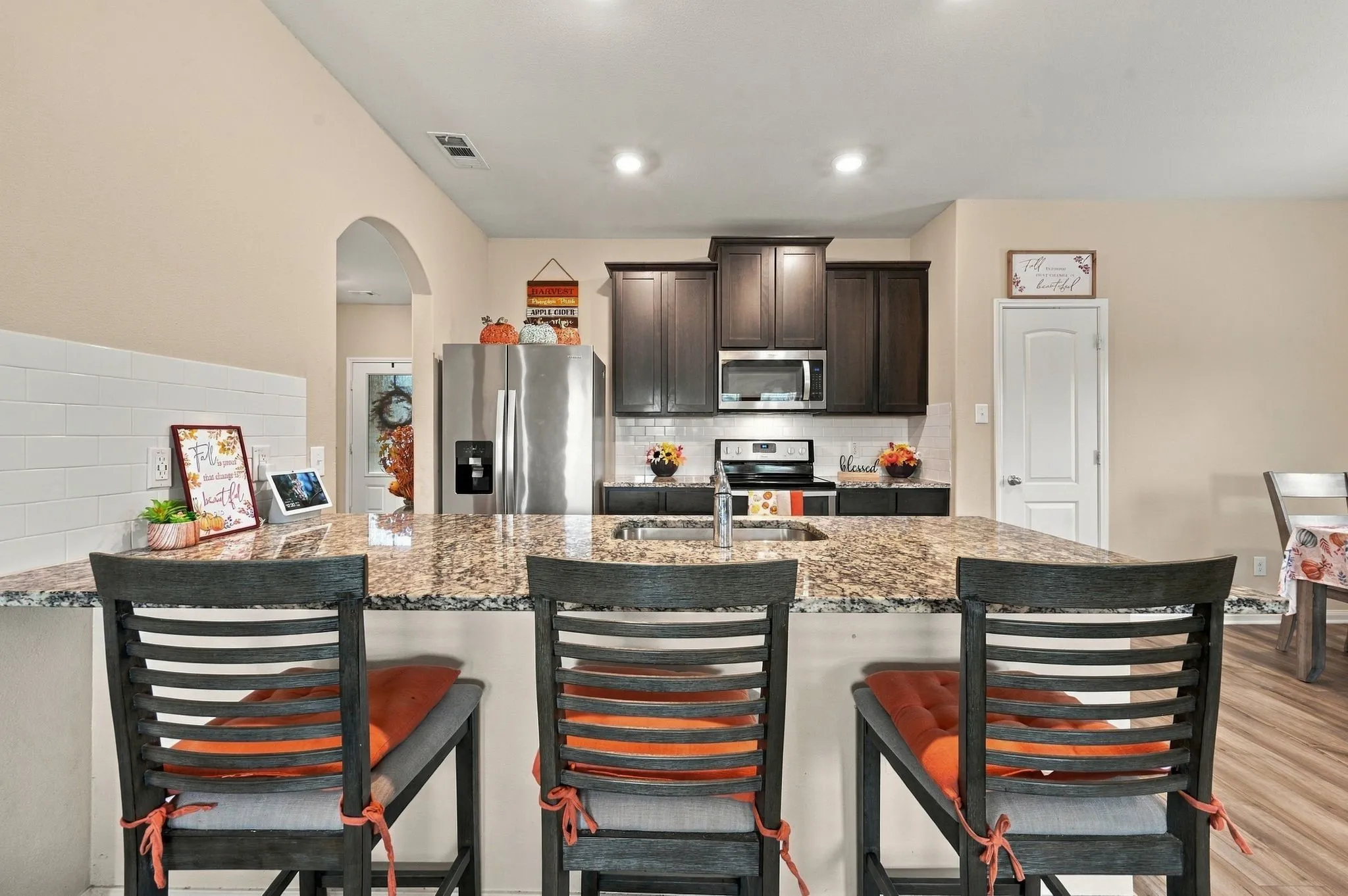 Single Family Residence For Sale in Dallas County , 1405 Kite Street, De Soto, Texas 75115, 3 Bedroom, 2 Bathroom, 2 Garage spaces, 1,706 Sqft, built in 2020, mls#21403178, Real Estate Agent in De Soto, Homes For Sale in Dallas county, Homes For Sale in De Soto, Realtor in De Soto Texas, Real Estate Brokerage Independent Realty Texas, Luminita Cordes Realtor