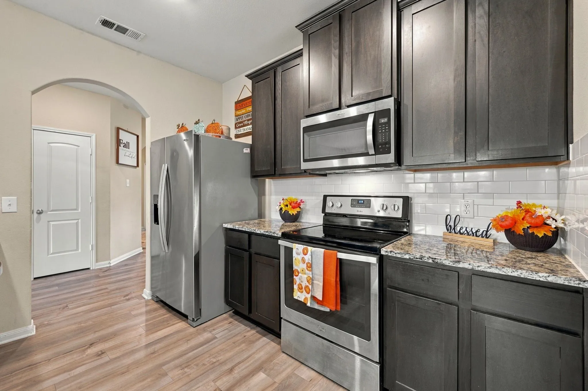 Single Family Residence For Sale in Dallas County , 1405 Kite Street, De Soto, Texas 75115, 3 Bedroom, 2 Bathroom, 2 Garage spaces, 1,706 Sqft, built in 2020, mls#21403178, Real Estate Agent in De Soto, Homes For Sale in Dallas county, Homes For Sale in De Soto, Realtor in De Soto Texas, Real Estate Brokerage Independent Realty Texas, Luminita Cordes Realtor
