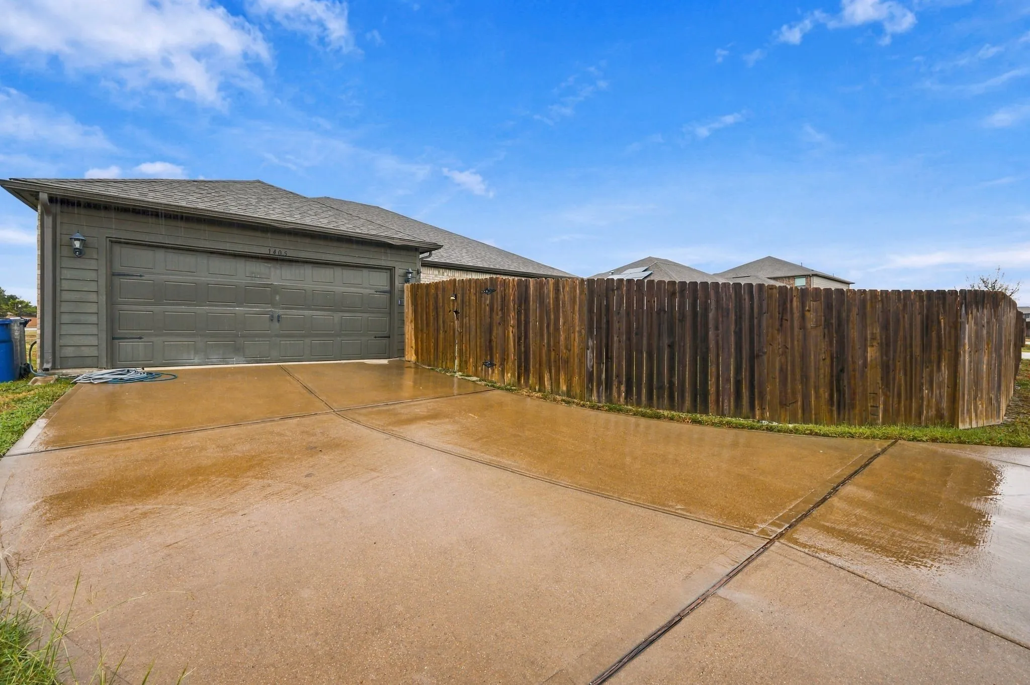 Single Family Residence For Sale in Dallas County , 1405 Kite Street, De Soto, Texas 75115, 3 Bedroom, 2 Bathroom, 2 Garage spaces, 1,706 Sqft, built in 2020, mls#21403178, Real Estate Agent in De Soto, Homes For Sale in Dallas county, Homes For Sale in De Soto, Realtor in De Soto Texas, Real Estate Brokerage Independent Realty Texas, Luminita Cordes Realtor