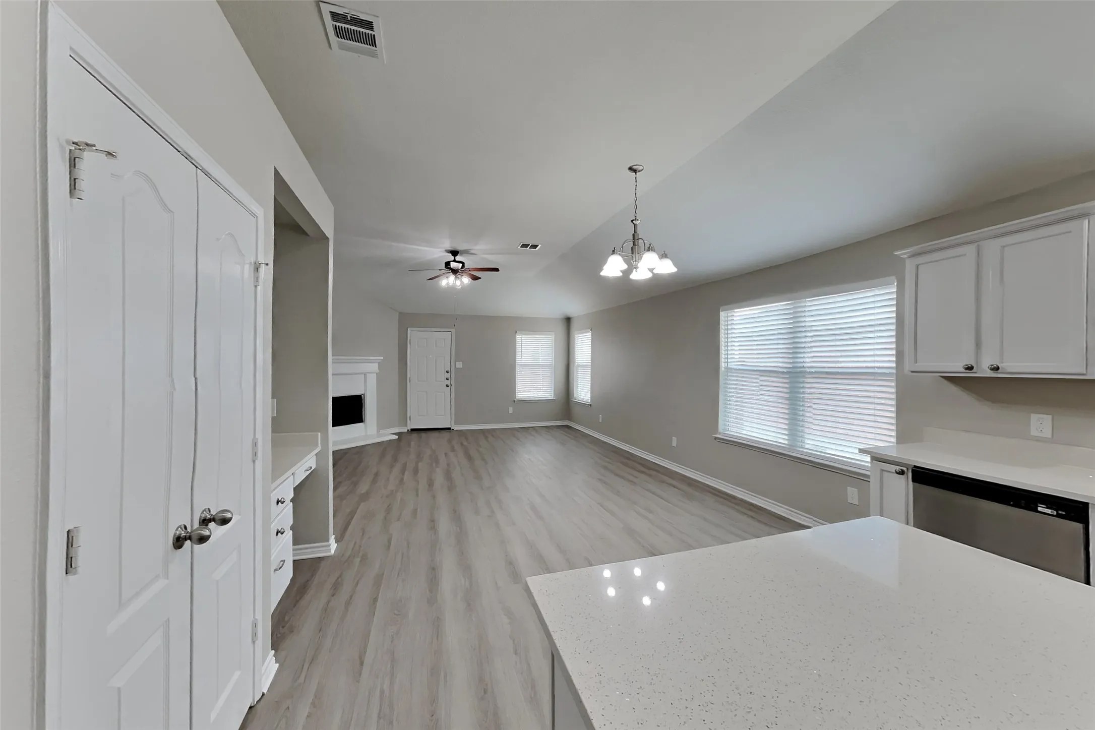 Single Family Residence For Rent in Denton County , 1909 Caddo Street, Little Elm, Texas 75068, 3 Bedroom, 2 Bathroom, 2 Garage spaces, 1,958 Sqft, built in 2002, mls#21403449, Real Estate Agent in Little Elm, Homes For Rent in Denton county, Homes For Rent in Little Elm, Realtor in Little Elm Texas, Real Estate Brokerage Independent Realty Texas, Luminita Cordes Realtor