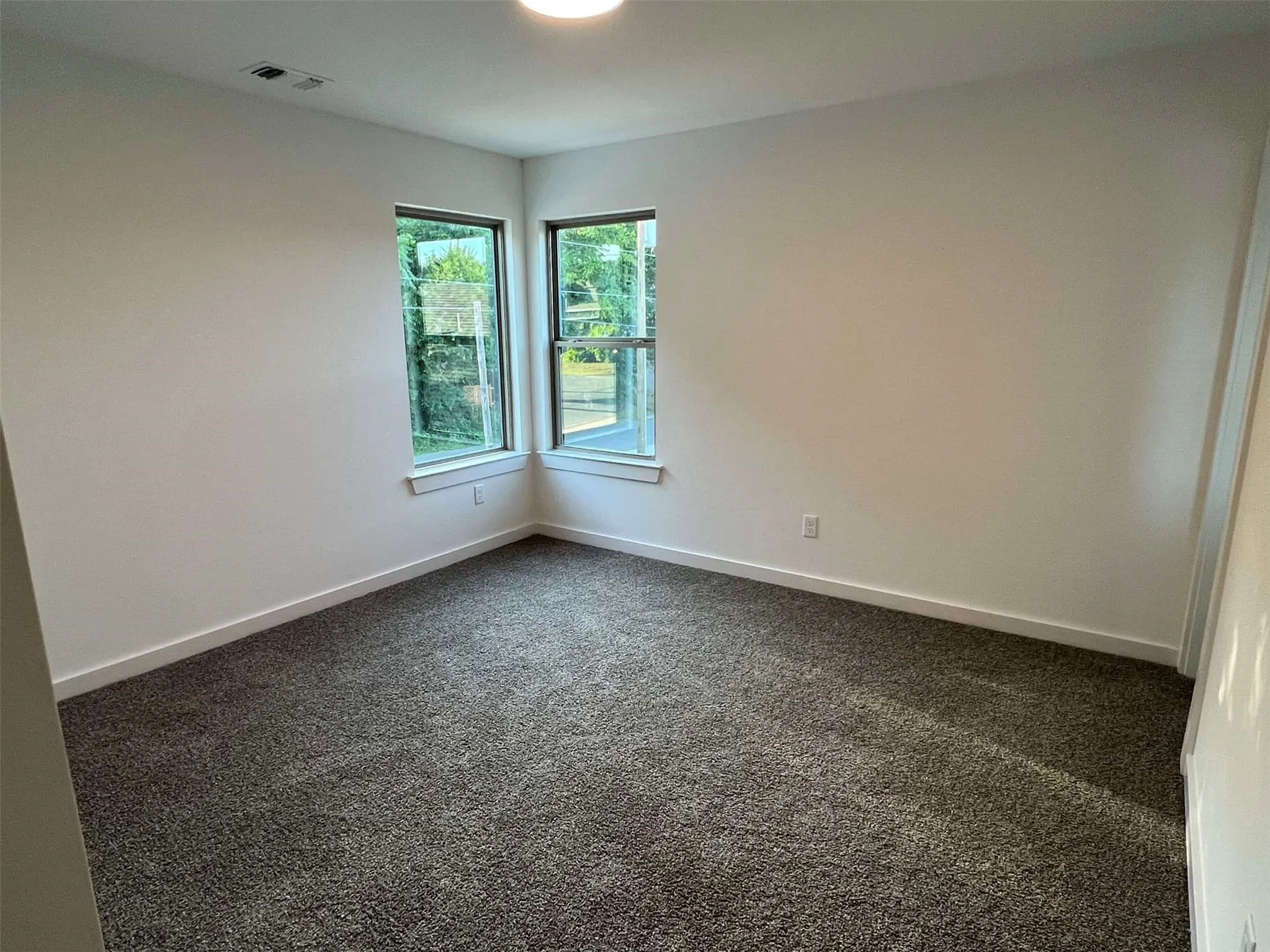 Duplex For Rent in Grayson County , 2522 S Fannin Avenue 2524, Denison, Texas 75020, 3 Bedroom, 3 Bathroom, Garage spaces, 1,452 Sqft, built in 2022, mls#21403452, Real Estate Agent in Denison, Homes For Rent in Grayson county, Homes For Rent in Denison, Realtor in Denison Texas, Real Estate Brokerage Independent Realty Texas, Luminita Cordes Realtor