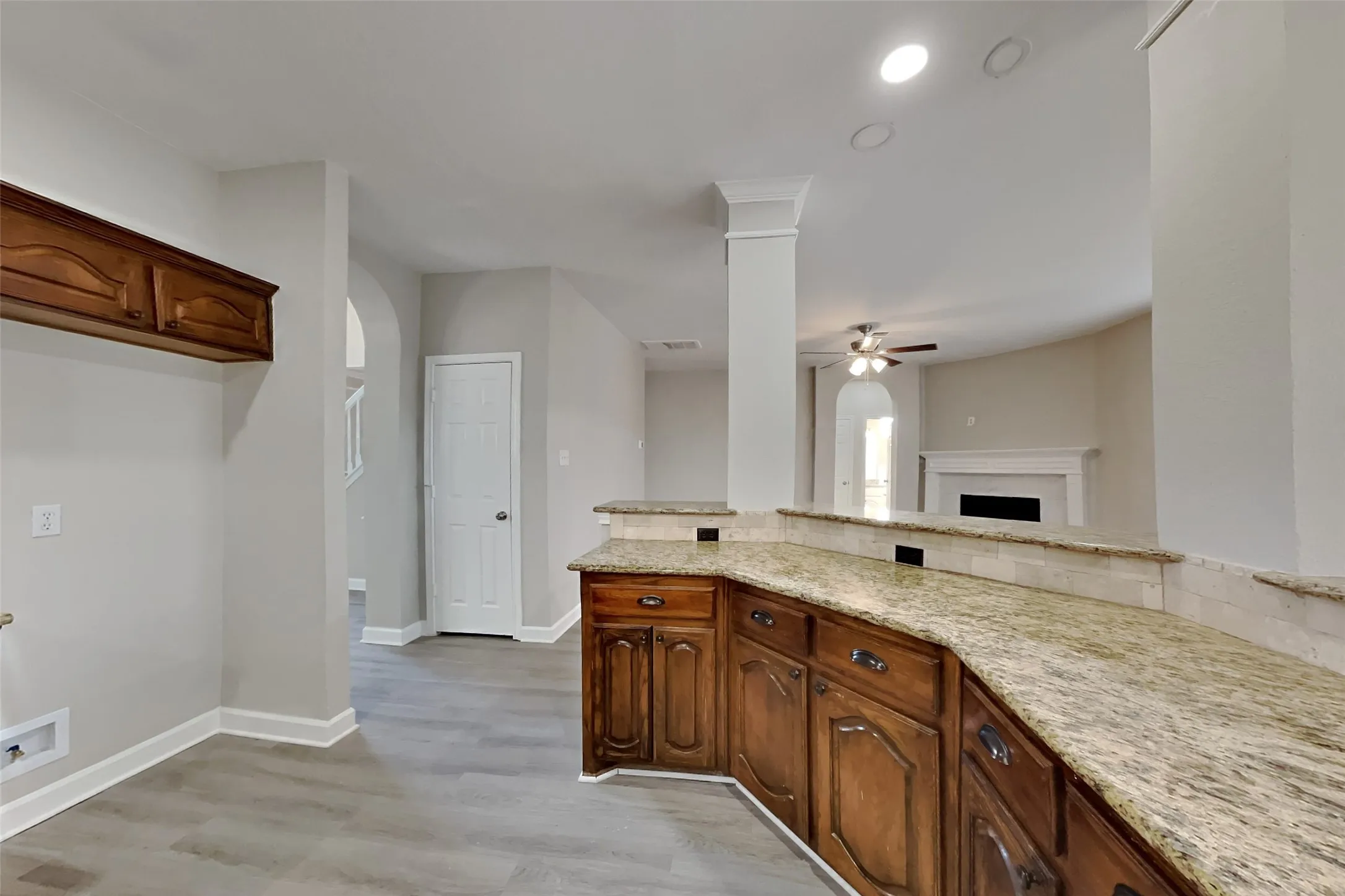Single Family Residence For Rent in Tarrant County , 1621 Churchill Lane, Mansfield, Texas 76063, 4 Bedroom, 3 Bathroom, 2 Garage spaces, 2,712 Sqft, built in 1995, mls#21403459, Real Estate Agent in Mansfield, Homes For Rent in Tarrant county, Homes For Rent in Mansfield, Realtor in Mansfield Texas, Real Estate Brokerage Independent Realty Texas, Luminita Cordes Realtor
