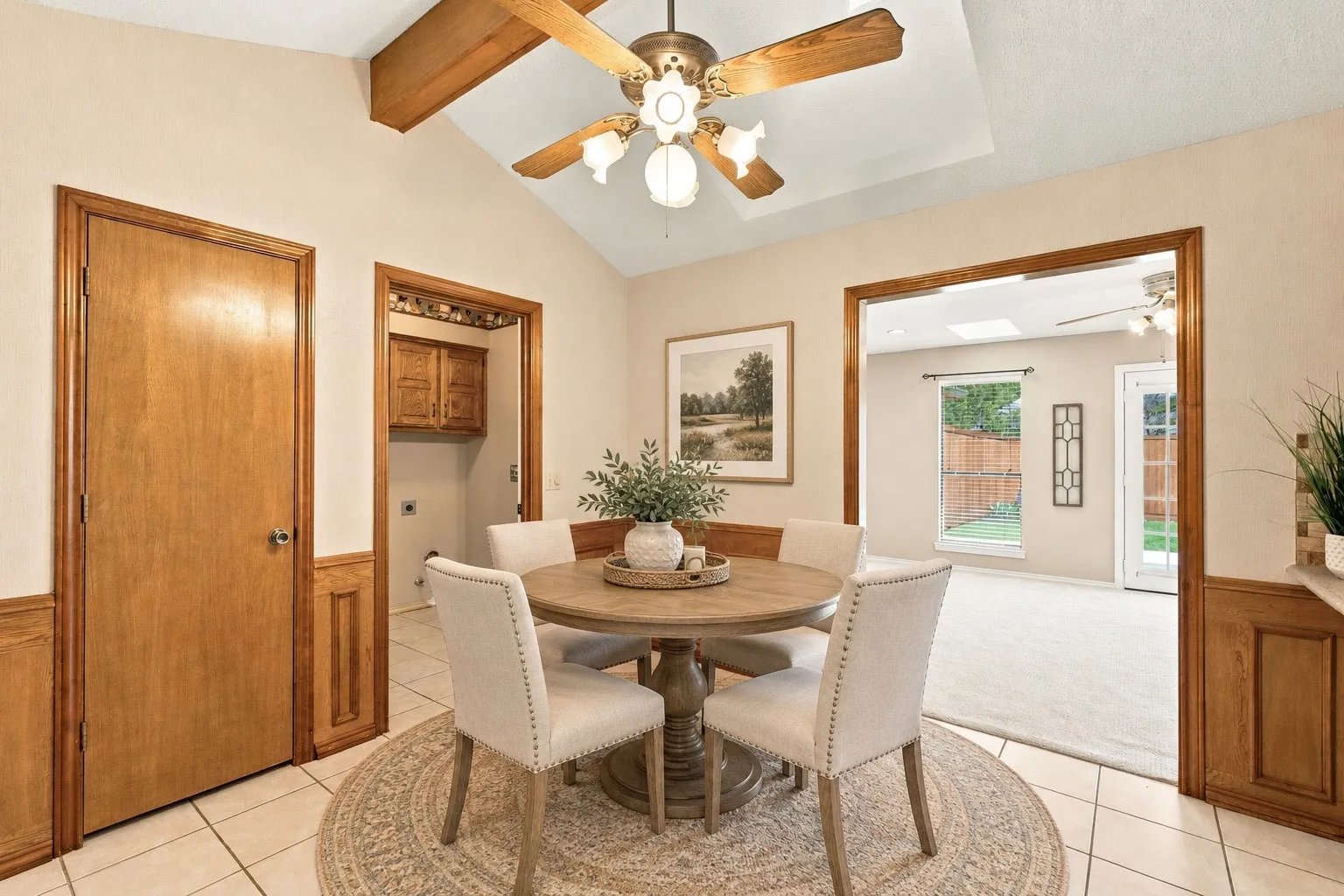 Single Family Residence For Sale in Collin County , 907 Rush Creek Drive, Allen, Texas 75002, 3 Bedroom, 2 Bathroom, 2 Garage spaces, 1,943 Sqft, built in 1984, mls#21397132, Real Estate Agent in Allen, Homes For Sale in Collin county, Homes For Sale in Allen, Realtor in Allen Texas, Real Estate Brokerage Independent Realty Texas, Luminita Cordes Realtor