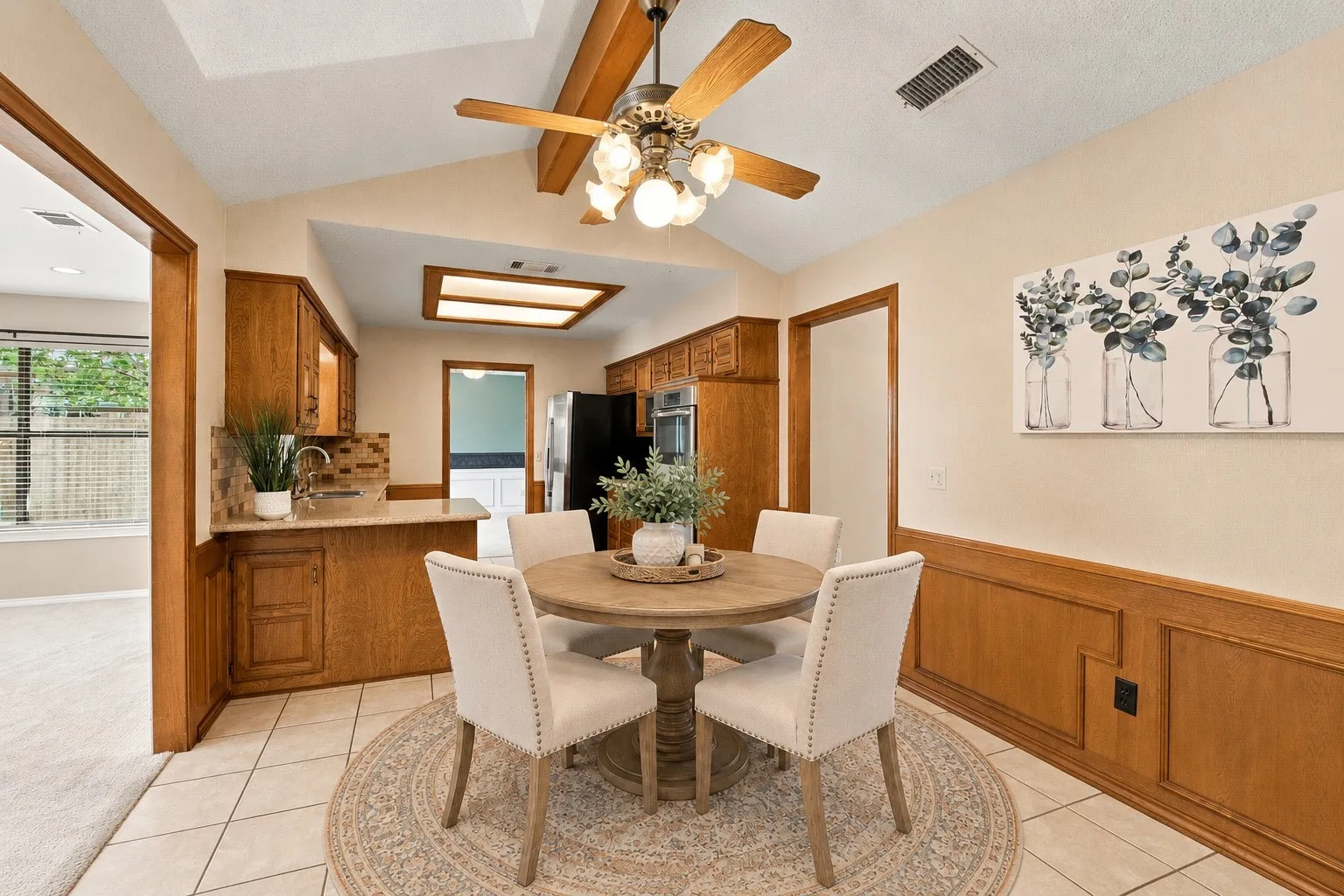 Single Family Residence For Sale in Collin County , 907 Rush Creek Drive, Allen, Texas 75002, 3 Bedroom, 2 Bathroom, 2 Garage spaces, 1,943 Sqft, built in 1984, mls#21397132, Real Estate Agent in Allen, Homes For Sale in Collin county, Homes For Sale in Allen, Realtor in Allen Texas, Real Estate Brokerage Independent Realty Texas, Luminita Cordes Realtor