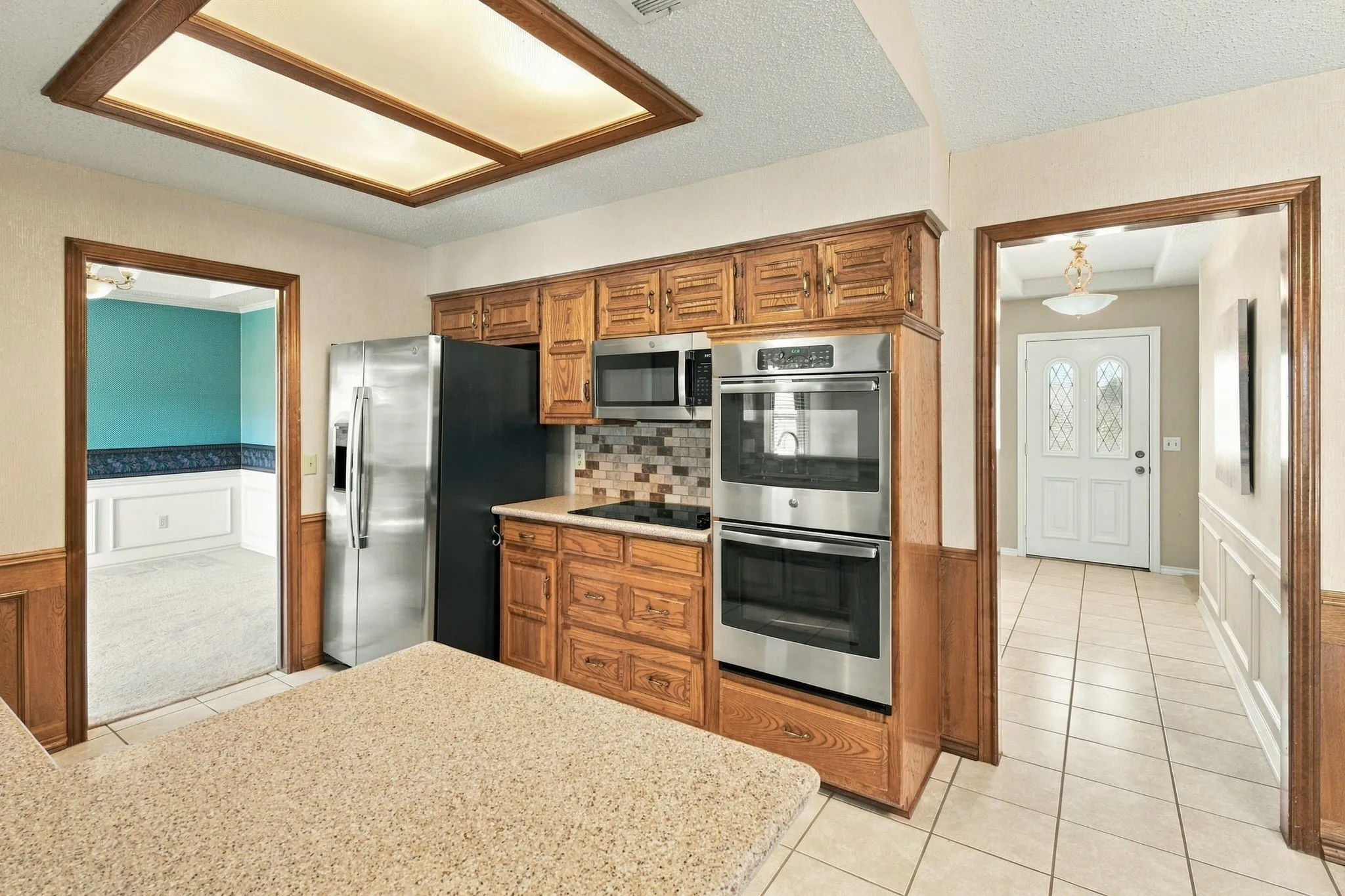 Single Family Residence For Sale in Collin County , 907 Rush Creek Drive, Allen, Texas 75002, 3 Bedroom, 2 Bathroom, 2 Garage spaces, 1,943 Sqft, built in 1984, mls#21397132, Real Estate Agent in Allen, Homes For Sale in Collin county, Homes For Sale in Allen, Realtor in Allen Texas, Real Estate Brokerage Independent Realty Texas, Luminita Cordes Realtor