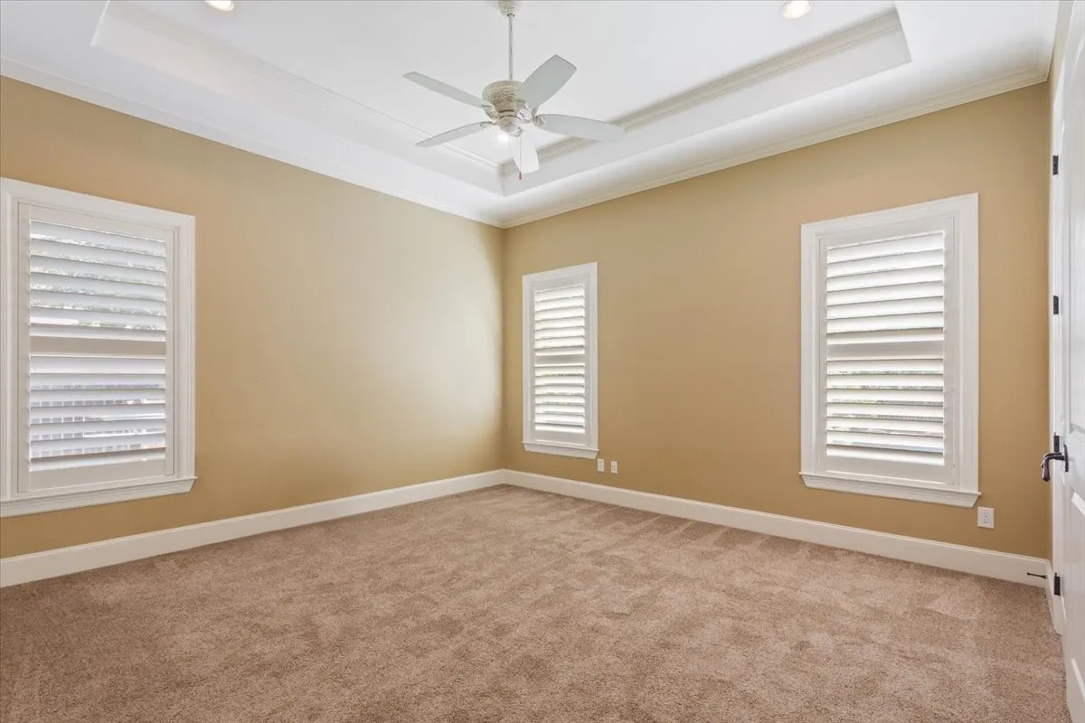Single Family Residence For Sale in Mc Lennan County , 10020 Hidden Bluff, Waco, Texas 76657, 5 Bedroom, 5 Bathroom, 5 Garage spaces, 7,677 Sqft, built in 2012, mls#21403138, Real Estate Agent in Waco, Homes For Sale in Mc Lennan county, Homes For Sale in Waco, Realtor in Waco Texas, Real Estate Brokerage Independent Realty Texas, Luminita Cordes Realtor