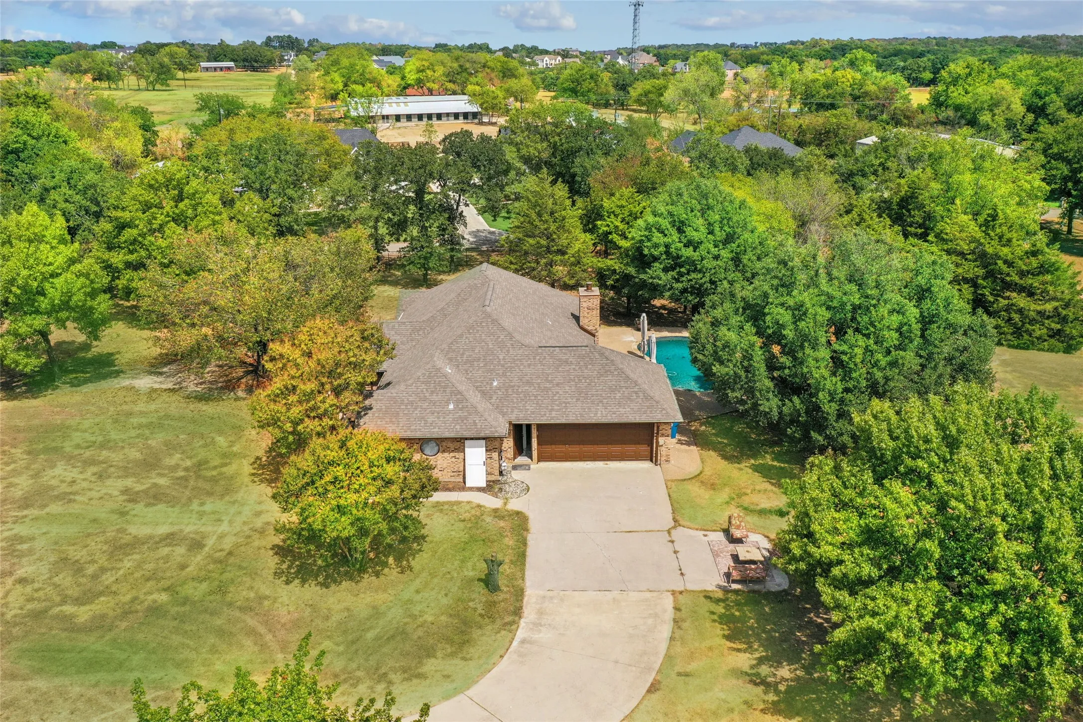 Single Family Residence For Sale in Denton County , 1570 Karen Drive, Argyle, Texas 76226, 3 Bedroom, 3 Bathroom, 2 Garage spaces, 2,271 Sqft, built in 1995, mls#21403133, Real Estate Agent in Argyle, Homes For Sale in Denton county, Homes For Sale in Argyle, Realtor in Argyle Texas, Real Estate Brokerage Independent Realty Texas, Luminita Cordes Realtor