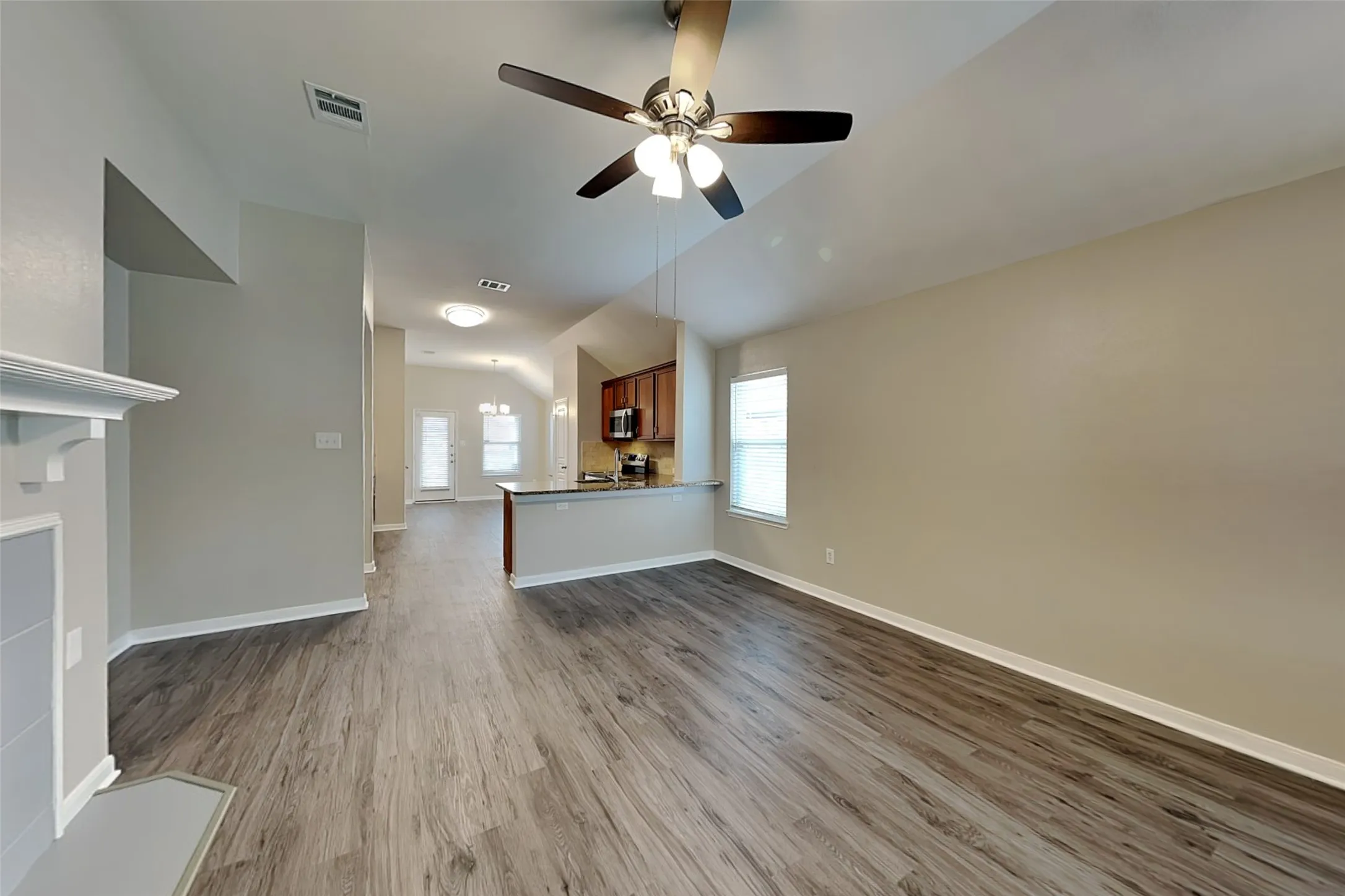 Single Family Residence For Rent in Tarrant County , 4868 Ambrosia Drive, Fort Worth, Texas 76244, 4 Bedroom, 3 Bathroom, 2 Garage spaces, 2,193 Sqft, built in 2004, mls#21403464, Real Estate Agent in Fort Worth, Homes For Rent in Tarrant county, Homes For Rent in Fort Worth, Realtor in Fort Worth Texas, Real Estate Brokerage Independent Realty Texas, Luminita Cordes Realtor