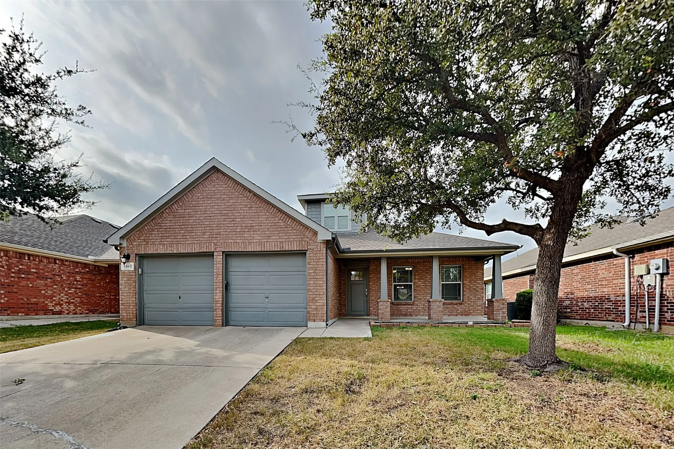 Single Family Residence For Rent in Tarrant County , 4868 Ambrosia Drive, Fort Worth, Texas 76244, 4 Bedroom, 3 Bathroom, 2 Garage spaces, 2,193 Sqft, built in 2004, mls#21403464, Real Estate Agent in Fort Worth, Homes For Rent in Tarrant county, Homes For Rent in Fort Worth, Realtor in Fort Worth Texas, Real Estate Brokerage Independent Realty Texas, Luminita Cordes Realtor