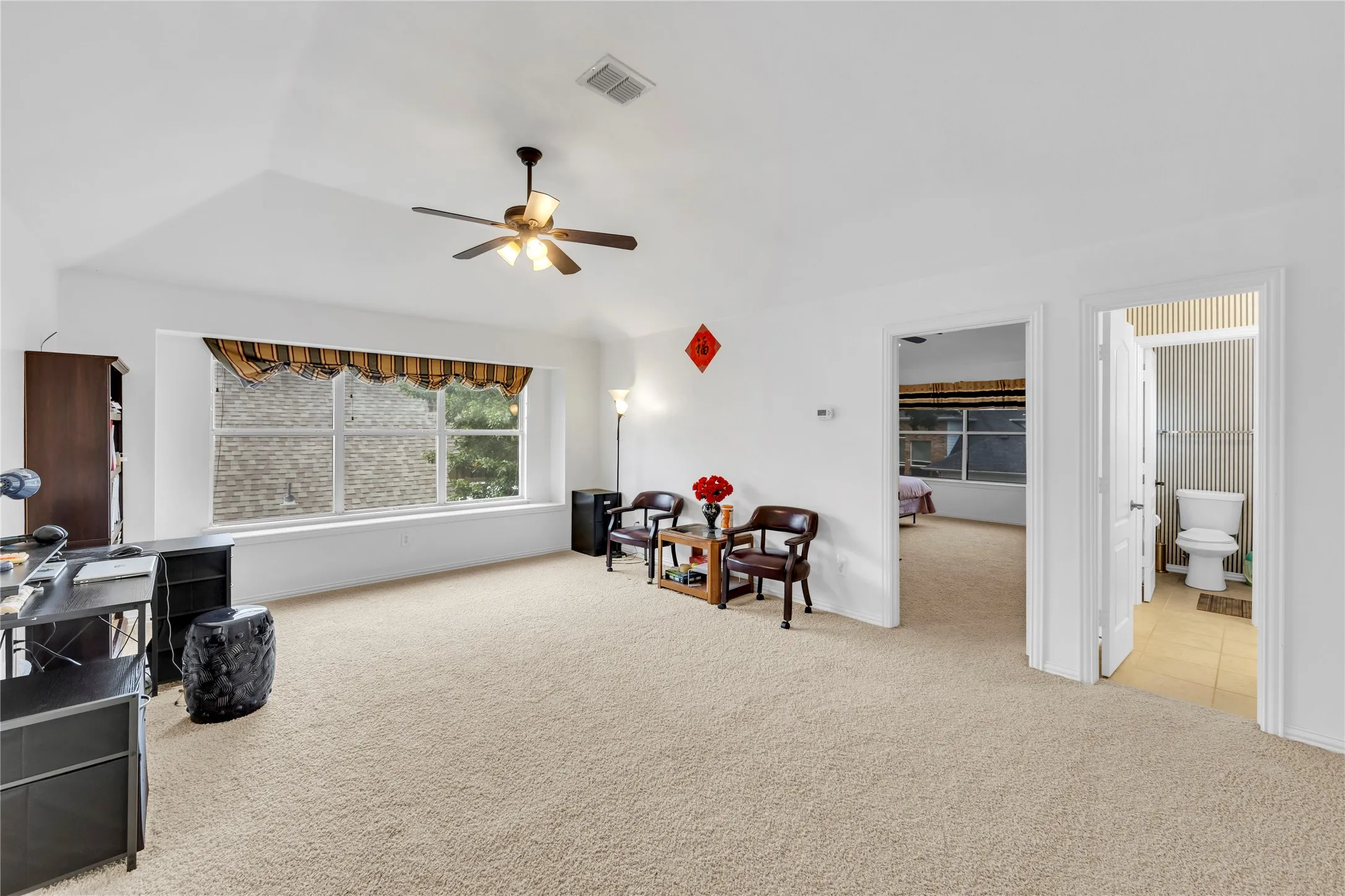 Single Family Residence For Rent in Collin County , 8305 Bartley Circle, Plano, Texas 75025, 6 Bedroom, 5 Bathroom, 2 Garage spaces, 3,921 Sqft, built in 1997, mls#21403466, Real Estate Agent in Plano, Homes For Rent in Collin county, Homes For Rent in Plano, Realtor in Plano Texas, Real Estate Brokerage Independent Realty Texas, Luminita Cordes Realtor
