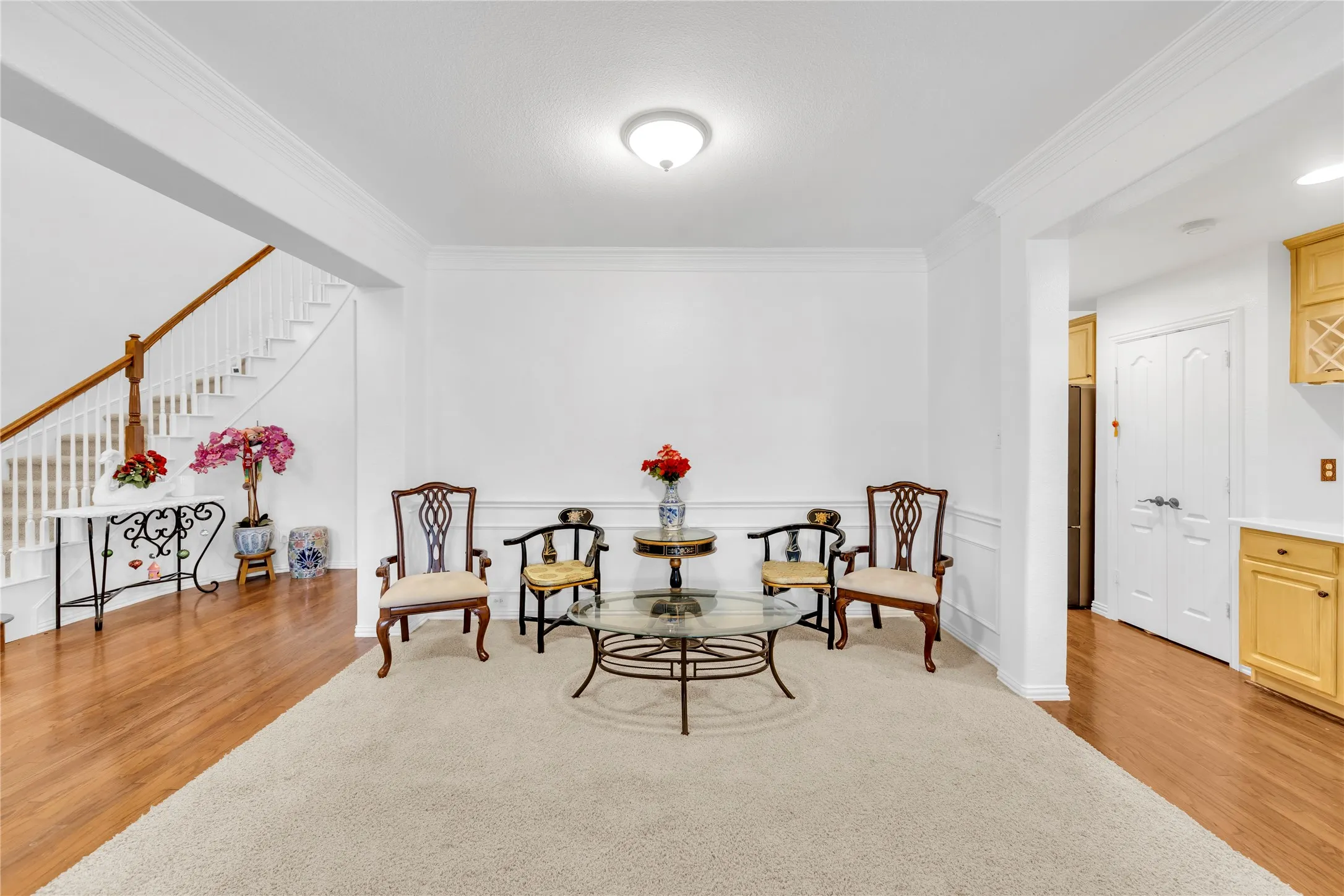 Single Family Residence For Rent in Collin County , 8305 Bartley Circle, Plano, Texas 75025, 6 Bedroom, 5 Bathroom, 2 Garage spaces, 3,921 Sqft, built in 1997, mls#21403466, Real Estate Agent in Plano, Homes For Rent in Collin county, Homes For Rent in Plano, Realtor in Plano Texas, Real Estate Brokerage Independent Realty Texas, Luminita Cordes Realtor