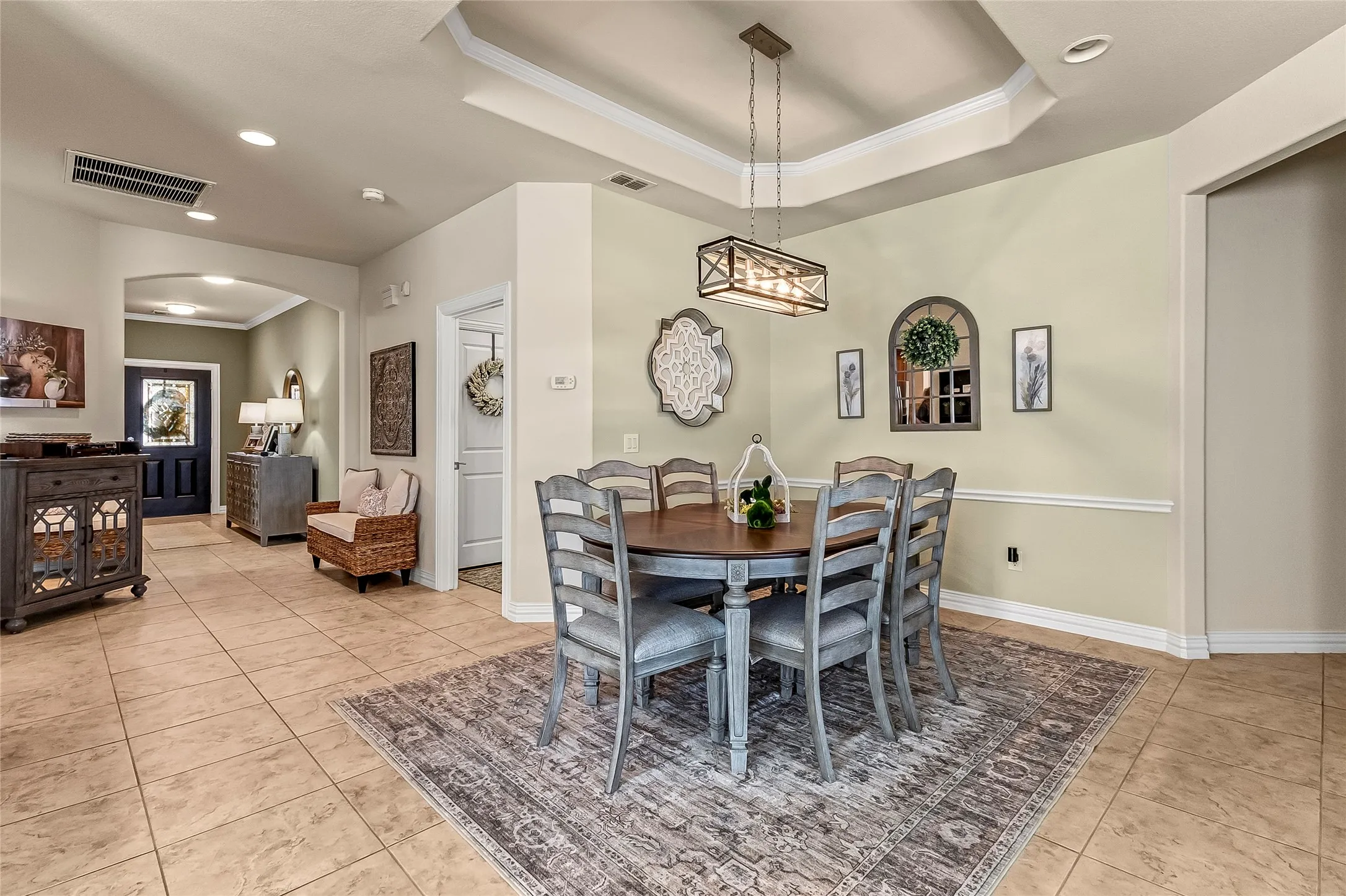 Formal dining