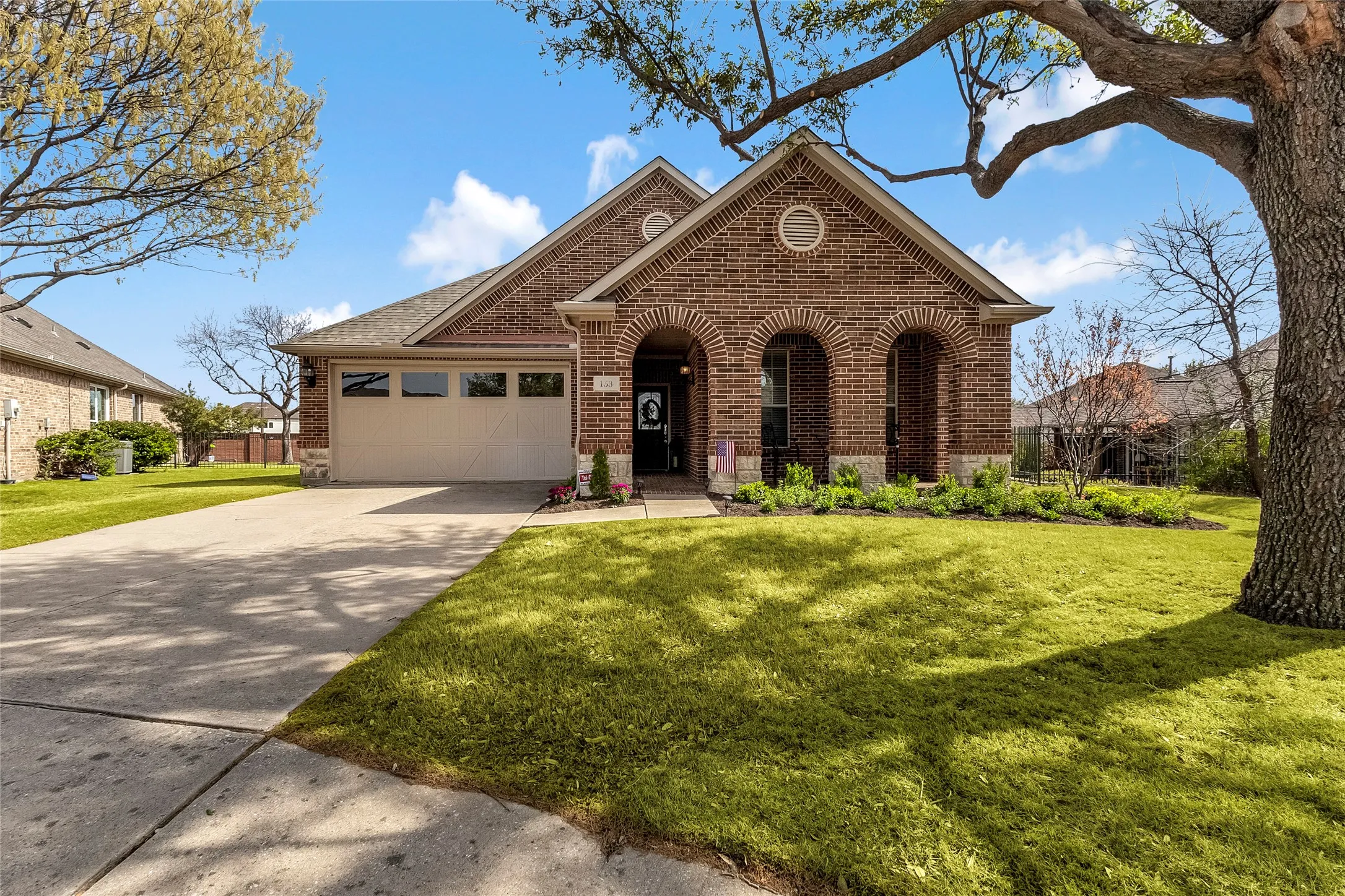 Single Family Residence For Sale in Denton County , 153 Byron Nelson Court, Frisco, Texas 75036, 2 Bedroom, 2 Bathroom, 2 Garage spaces, 1,899 Sqft, built in 2006, mls#21403348, Real Estate Agent in Frisco, Homes For Sale in Denton county, Homes For Sale in Frisco, Realtor in Frisco Texas, Real Estate Brokerage Independent Realty Texas, Luminita Cordes Realtor