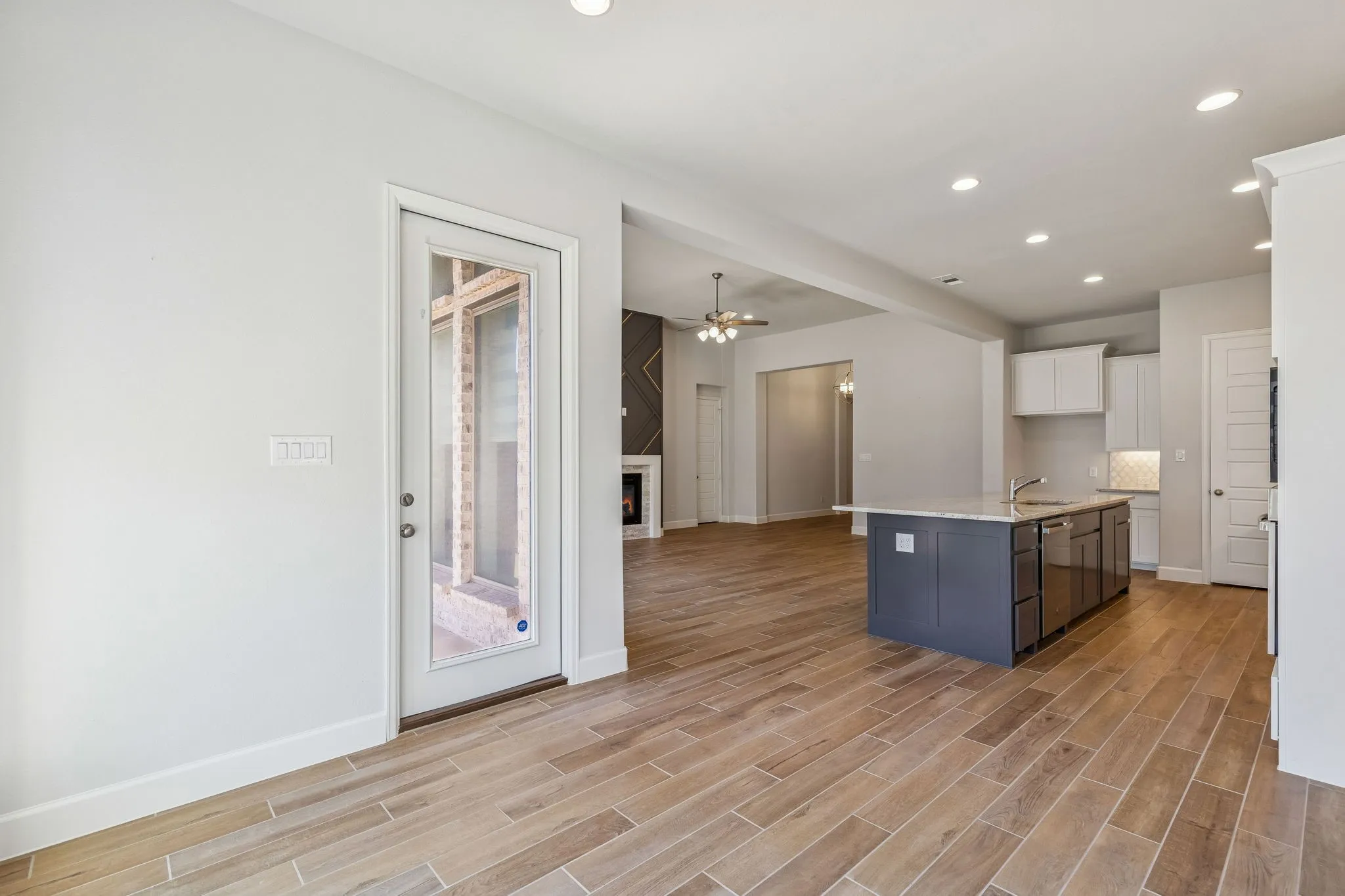 Single Family Residence For Rent in Denton County , 3300 Honey Suckle Lane, Little Elm, Texas 75068, 4 Bedroom, 4 Bathroom, 3 Garage spaces, 3,223 Sqft, built in 2022, mls#21403294, Real Estate Agent in Little Elm, Homes For Rent in Denton county, Homes For Rent in Little Elm, Realtor in Little Elm Texas, Real Estate Brokerage Independent Realty Texas, Luminita Cordes Realtor
