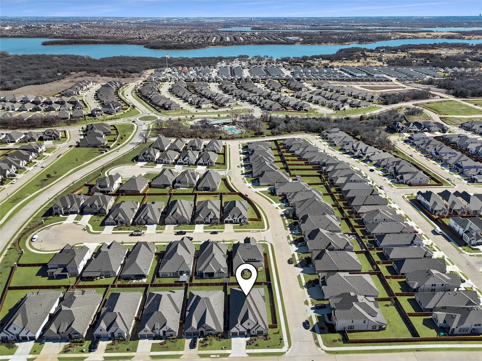 Single Family Residence For Rent in Denton County , 3300 Honey Suckle Lane, Little Elm, Texas 75068, 4 Bedroom, 4 Bathroom, 3 Garage spaces, 3,223 Sqft, built in 2022, mls#21403294, Real Estate Agent in Little Elm, Homes For Rent in Denton county, Homes For Rent in Little Elm, Realtor in Little Elm Texas, Real Estate Brokerage Independent Realty Texas, Luminita Cordes Realtor