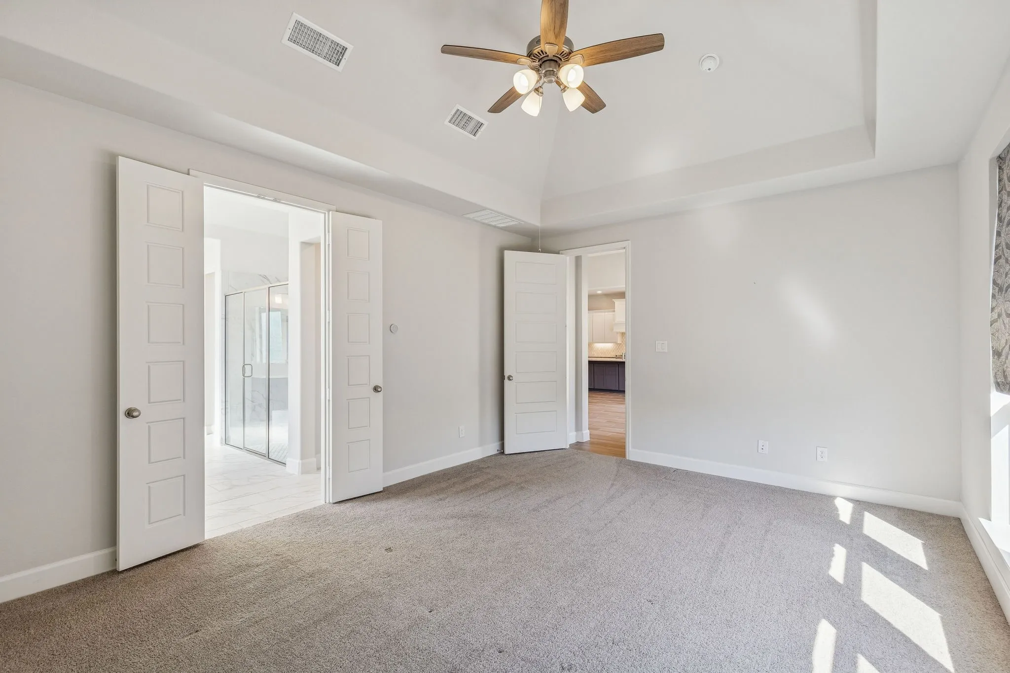Single Family Residence For Rent in Denton County , 3300 Honey Suckle Lane, Little Elm, Texas 75068, 4 Bedroom, 4 Bathroom, 3 Garage spaces, 3,223 Sqft, built in 2022, mls#21403294, Real Estate Agent in Little Elm, Homes For Rent in Denton county, Homes For Rent in Little Elm, Realtor in Little Elm Texas, Real Estate Brokerage Independent Realty Texas, Luminita Cordes Realtor