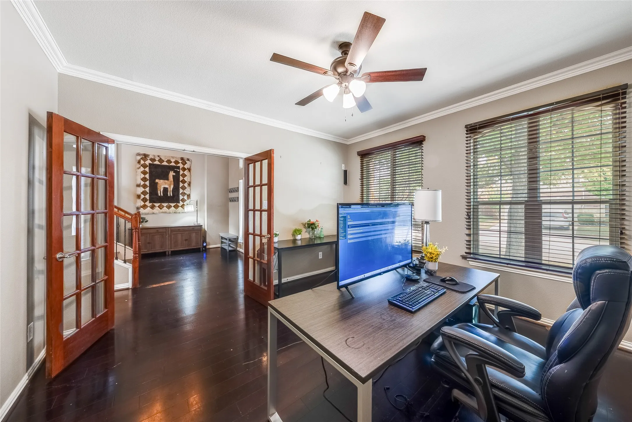 Single Family Residence For Sale in Denton County , 8753 Cherry Lee Lane, Lantana, Texas 76226, 5 Bedroom, 4 Bathroom, 2 Garage spaces, 4,069 Sqft, built in 2004, mls#21394847, Real Estate Agent in Lantana, Homes For Sale in Denton county, Homes For Sale in Lantana, Realtor in Lantana Texas, Real Estate Brokerage Independent Realty Texas, Luminita Cordes Realtor