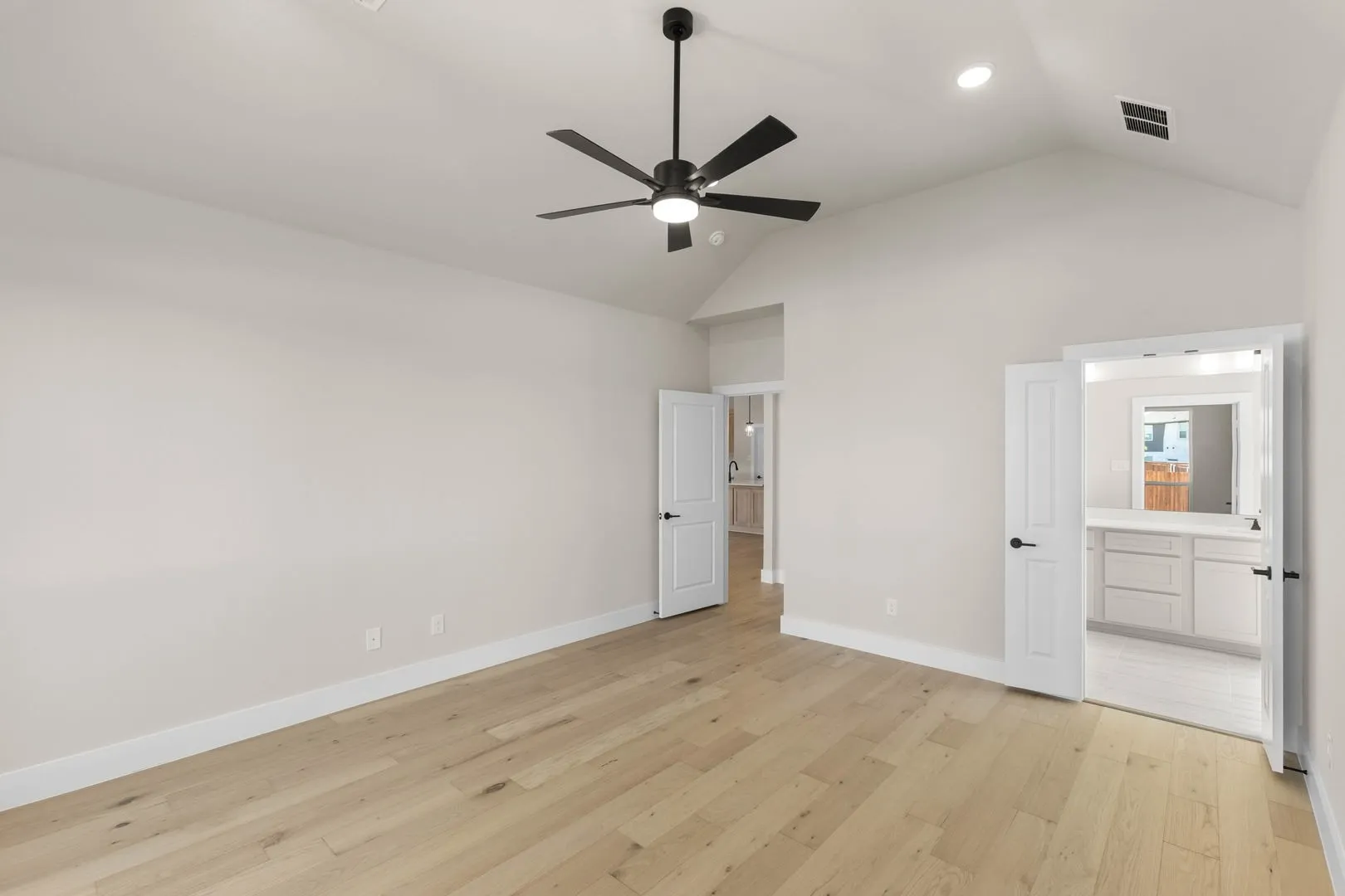 1633 Briarwood-Primary Suite-2