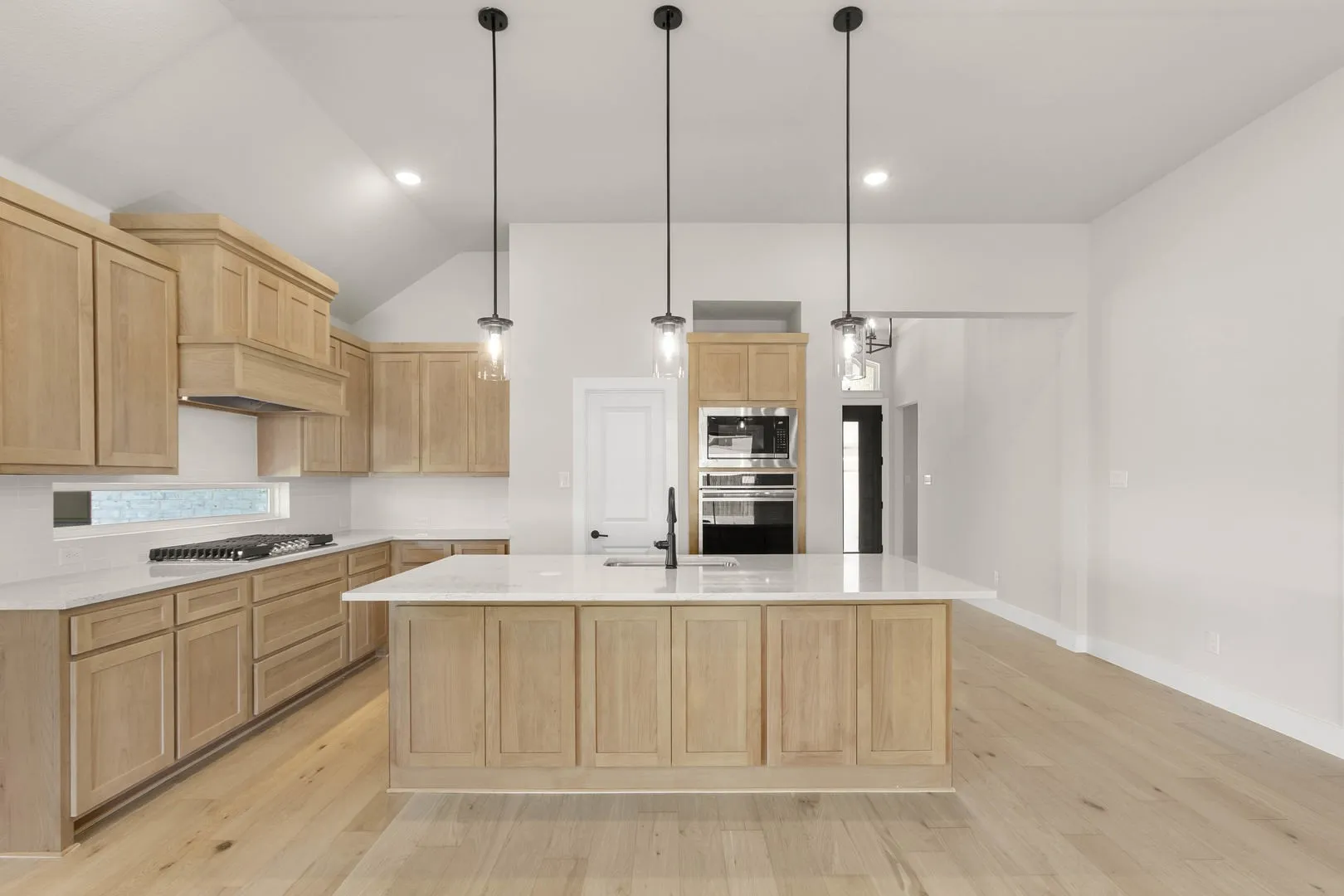 1633 Briarwood-Kitchen-1