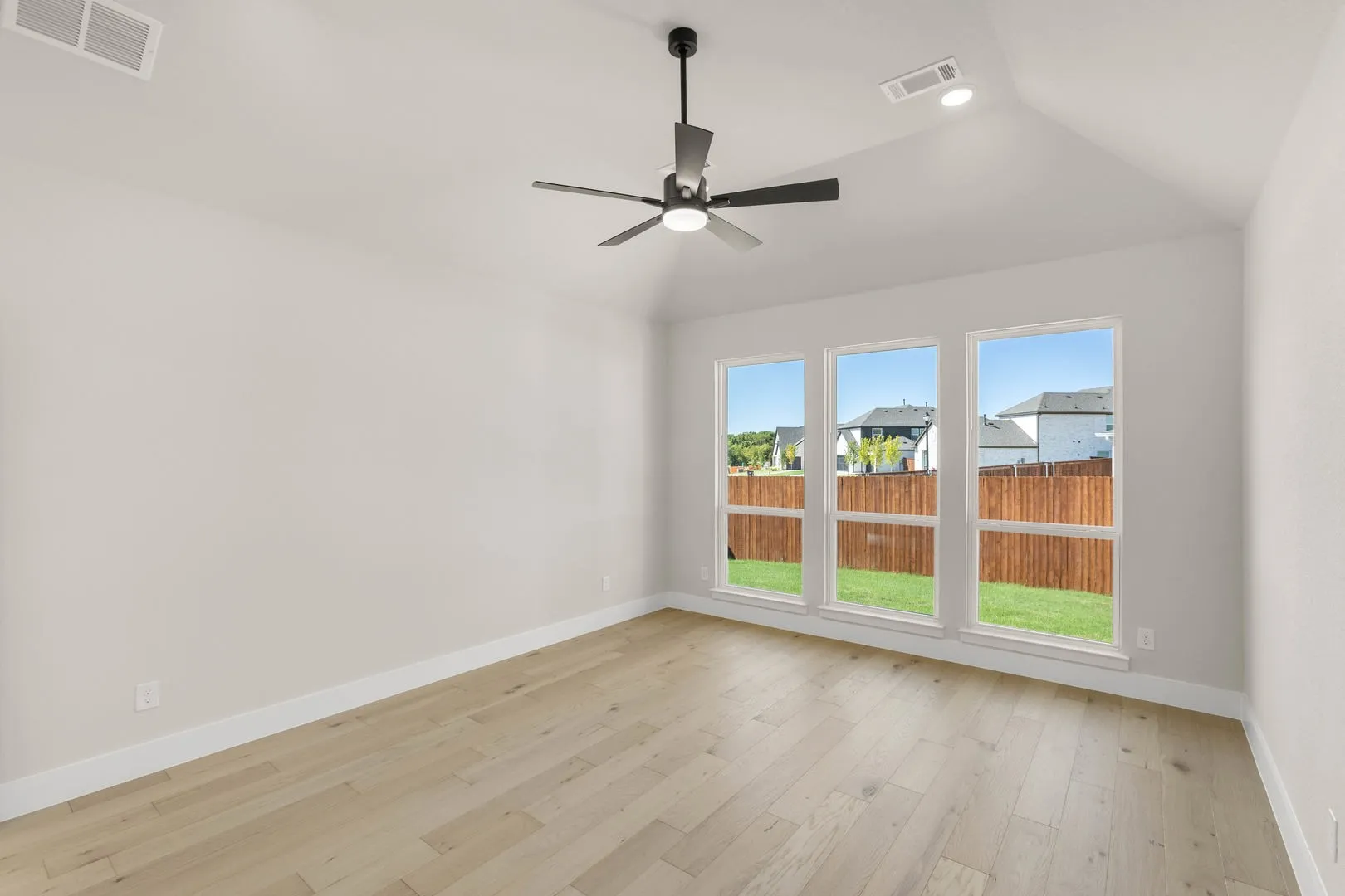 1633 Briarwood-Primary Suite-1