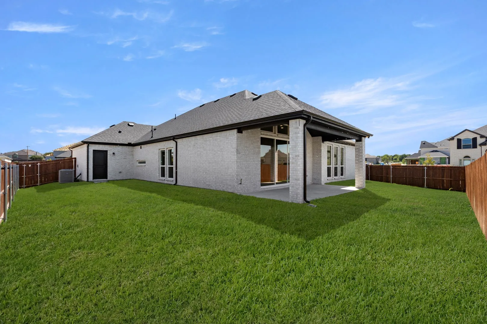 1633 Briarwood-Back-2