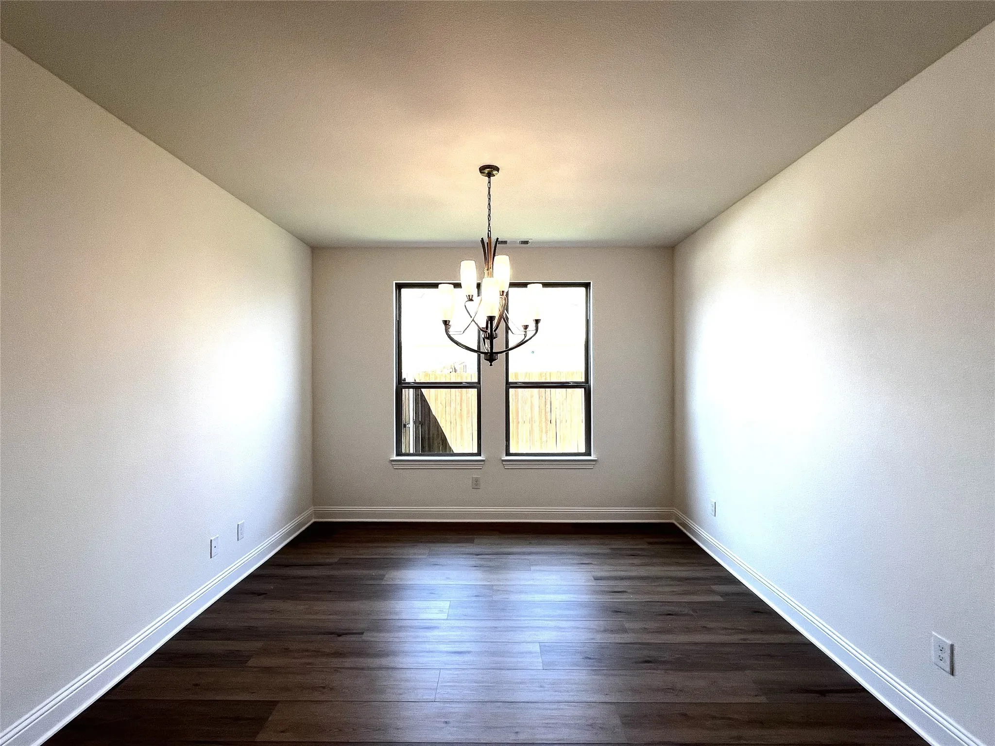 Single Family Residence For Rent in Tarrant County , 5952 Halls Lake Loop, Fort Worth, Texas 76179, 4 Bedroom, 4 Bathroom, 2 Garage spaces, 3,290 Sqft, built in 2024, mls#21403477, Real Estate Agent in Fort Worth, Homes For Rent in Tarrant county, Homes For Rent in Fort Worth, Realtor in Fort Worth Texas, Real Estate Brokerage Independent Realty Texas, Luminita Cordes Realtor