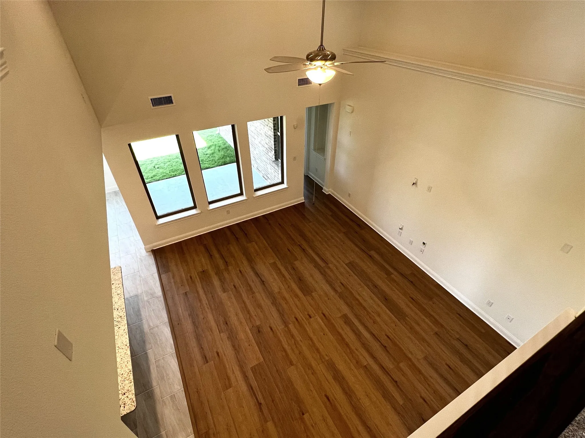 Single Family Residence For Rent in Tarrant County , 5952 Halls Lake Loop, Fort Worth, Texas 76179, 4 Bedroom, 4 Bathroom, 2 Garage spaces, 3,290 Sqft, built in 2024, mls#21403477, Real Estate Agent in Fort Worth, Homes For Rent in Tarrant county, Homes For Rent in Fort Worth, Realtor in Fort Worth Texas, Real Estate Brokerage Independent Realty Texas, Luminita Cordes Realtor