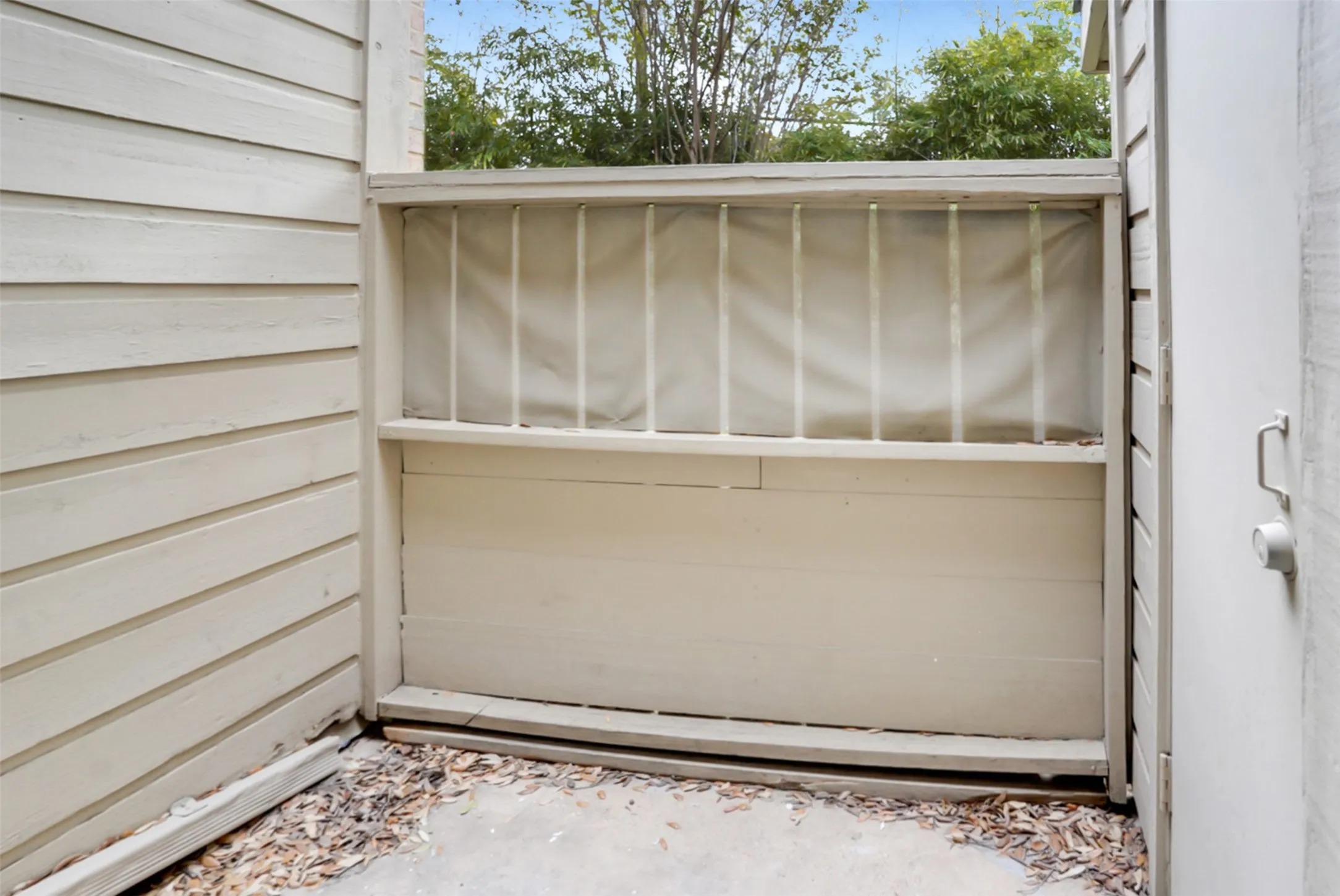 Condominium For Rent in Dallas County , 9254 Forest Lane 408, Dallas, Texas 75243, 2 Bedroom, 2 Bathroom, Garage spaces, 1,064 Sqft, built in 1982, mls#21401047, Real Estate Agent in Dallas, Homes For Rent in Dallas county, Homes For Rent in Dallas, Realtor in Dallas Texas, Real Estate Brokerage Independent Realty Texas, Luminita Cordes Realtor