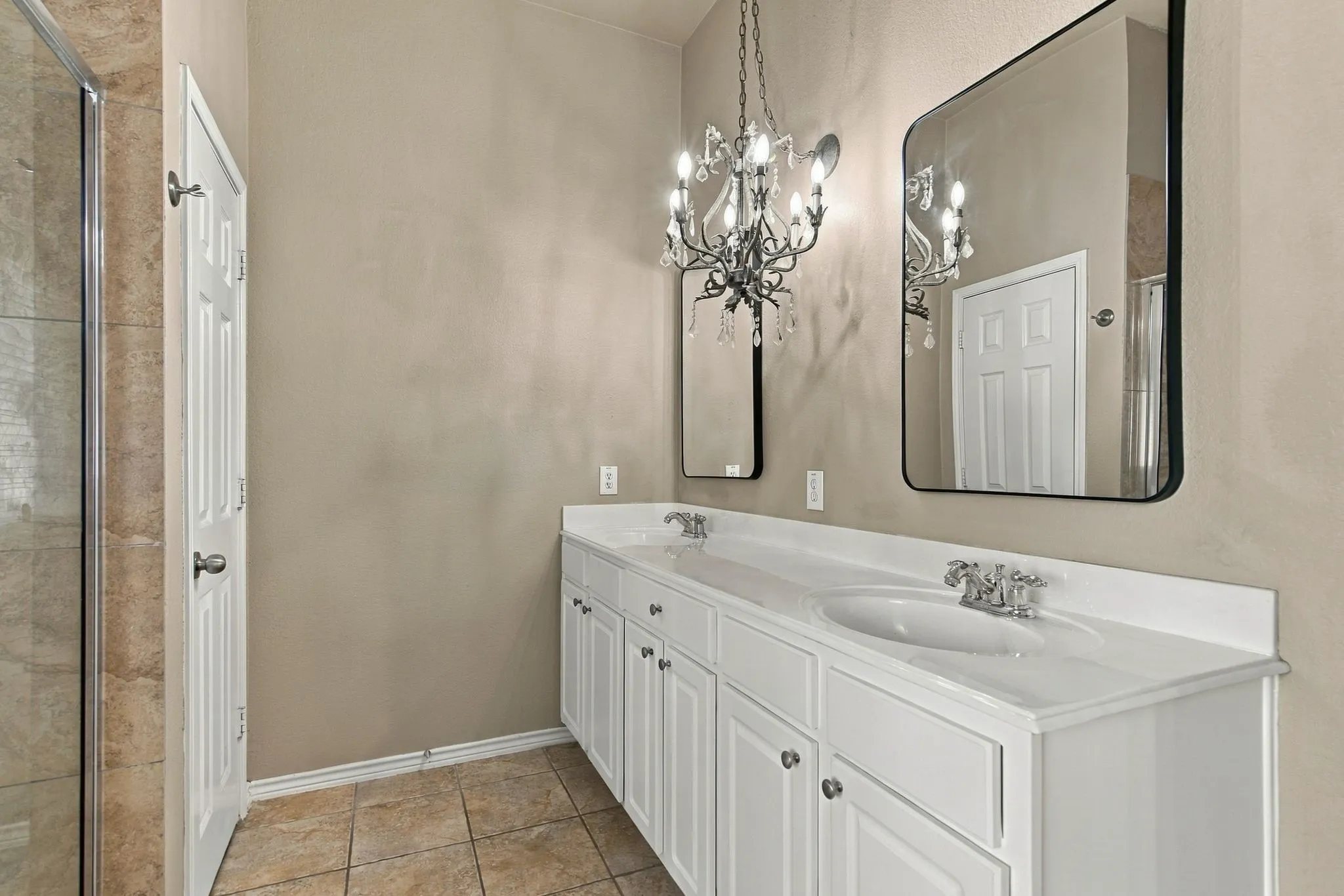 Single Family Residence For Rent in Collin County , 9424 Snowberry Drive, Frisco, Texas 75035, 3 Bedroom, 3 Bathroom, 2 Garage spaces, 2,182 Sqft, built in 2004, mls#21403441, Real Estate Agent in Frisco, Homes For Rent in Collin county, Homes For Rent in Frisco, Realtor in Frisco Texas, Real Estate Brokerage Independent Realty Texas, Luminita Cordes Realtor