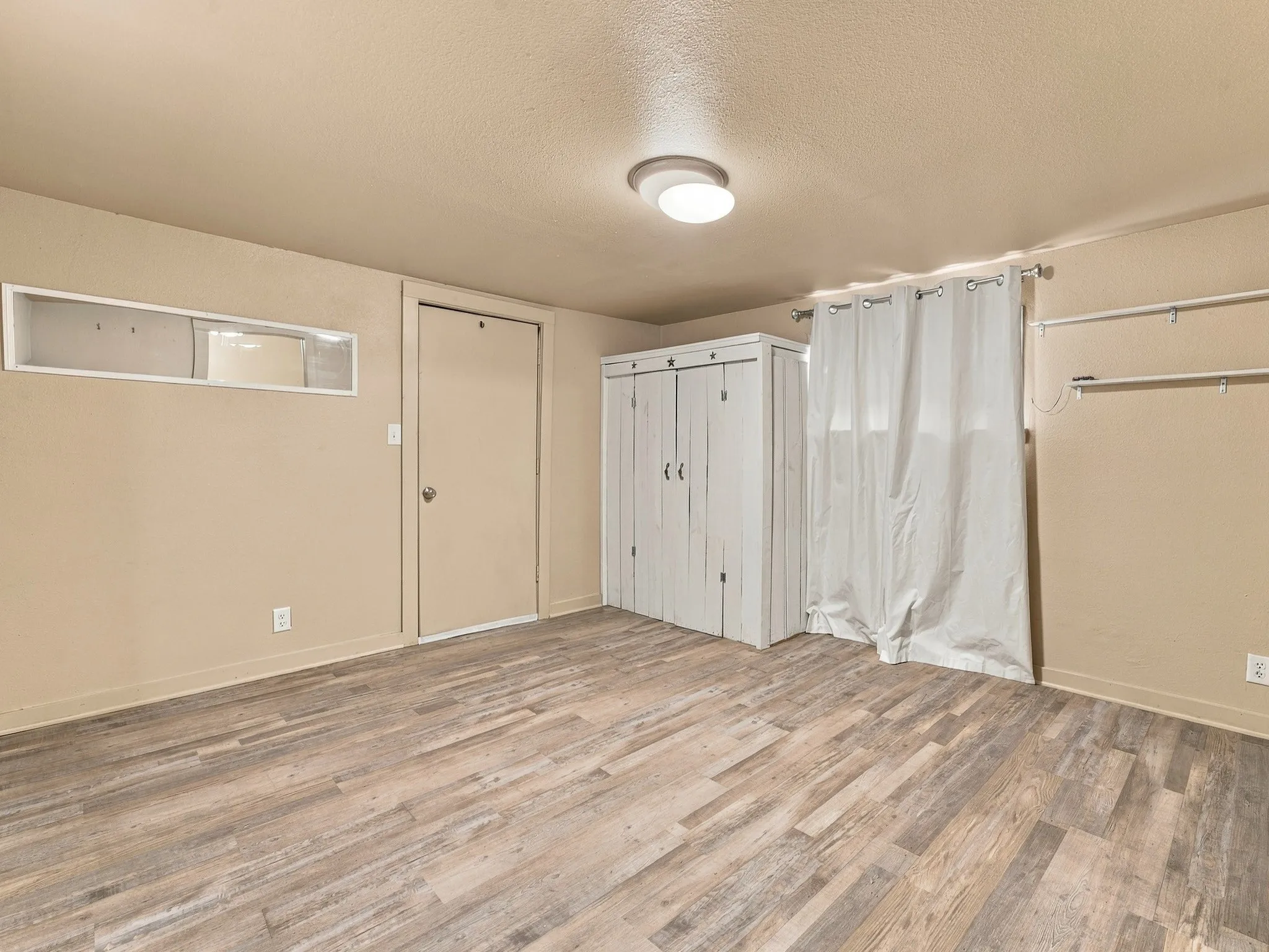 Single Family Residence For Sale in Wise County , 207 N Oneil Street, Alvord, Texas 76225, 2 Bedroom, 1 Bathroom, Garage spaces, 1,248 Sqft, built in 0, mls#21403467, Real Estate Agent in Alvord, Homes For Sale in Wise county, Homes For Sale in Alvord, Realtor in Alvord Texas, Real Estate Brokerage Independent Realty Texas, Luminita Cordes Realtor