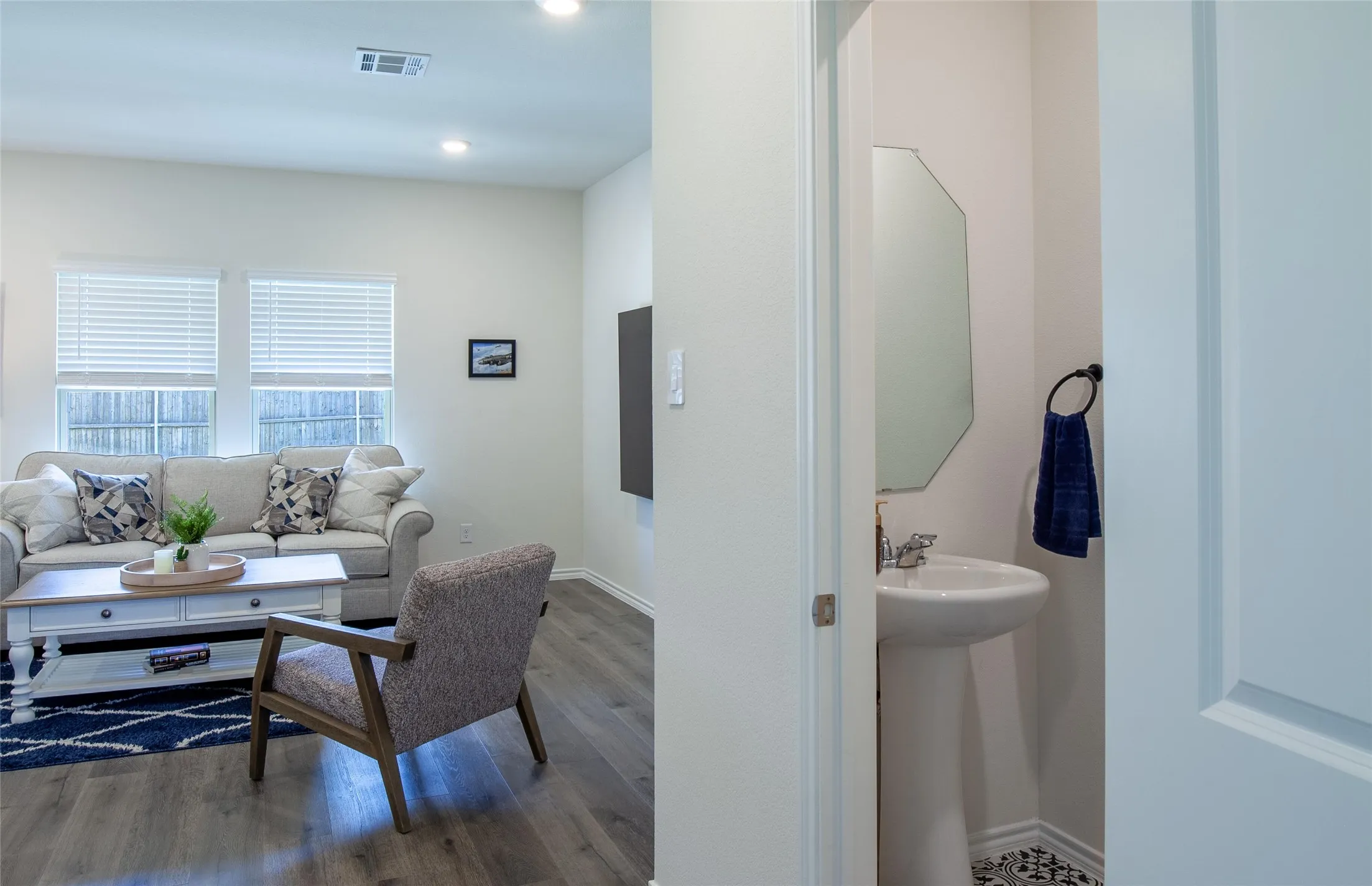 Single Family Residence For Sale in Kaufman County , 1506 Usal Court, Forney, Texas 75126, 3 Bedroom, 2 Bathroom, 2 Garage spaces, 1,796 Sqft, built in 2023, mls#21403504, Real Estate Agent in Forney, Homes For Sale in Kaufman county, Homes For Sale in Forney, Realtor in Forney Texas, Real Estate Brokerage Independent Realty Texas, Luminita Cordes Realtor