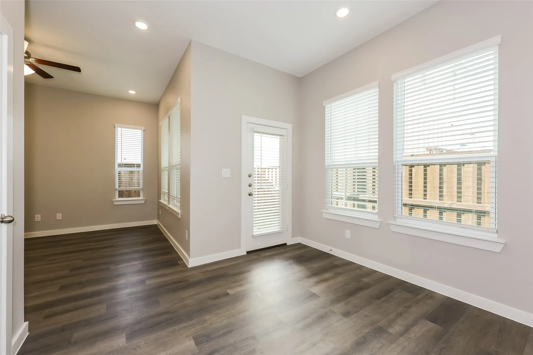 Single Family Residence For Rent in Tarrant County , 704 Painted Loon Drive, Arlington, Texas 76005, 3 Bedroom, 3 Bathroom, 2 Garage spaces, 1,464 Sqft, built in 2025, mls#21400636, Real Estate Agent in Arlington, Homes For Rent in Tarrant county, Homes For Rent in Arlington, Realtor in Arlington Texas, Real Estate Brokerage Independent Realty Texas, Luminita Cordes Realtor