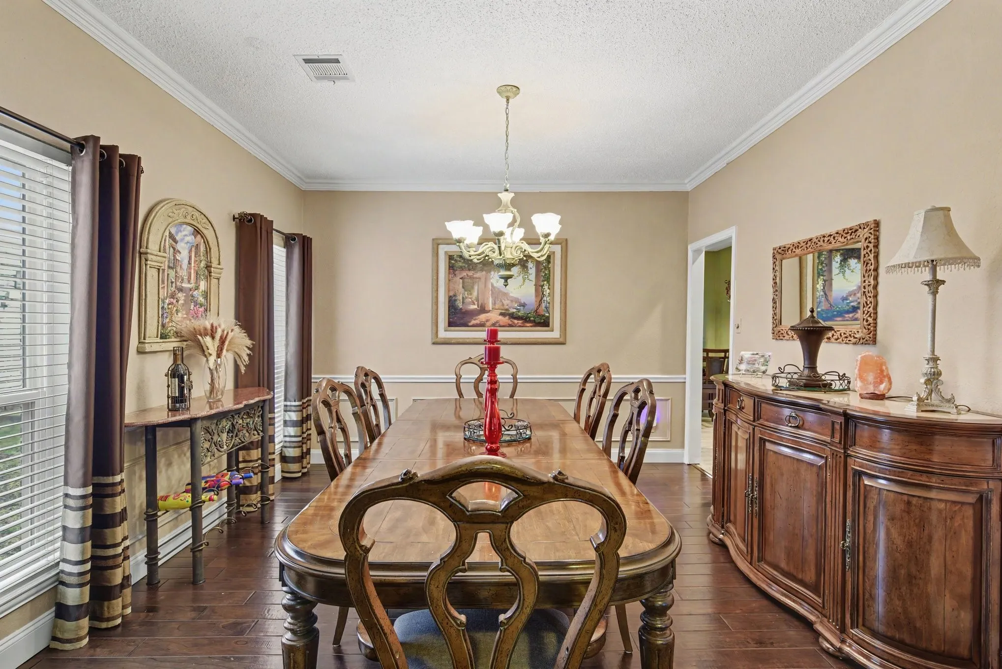 Single Family Residence For Sale in Collin County , 1713 Endicott Drive, Plano, Texas 75025, 5 Bedroom, 4 Bathroom, 2 Garage spaces, 3,370 Sqft, built in 1990, mls#21403505, Real Estate Agent in Plano, Homes For Sale in Collin county, Homes For Sale in Plano, Realtor in Plano Texas, Real Estate Brokerage Independent Realty Texas, Luminita Cordes Realtor