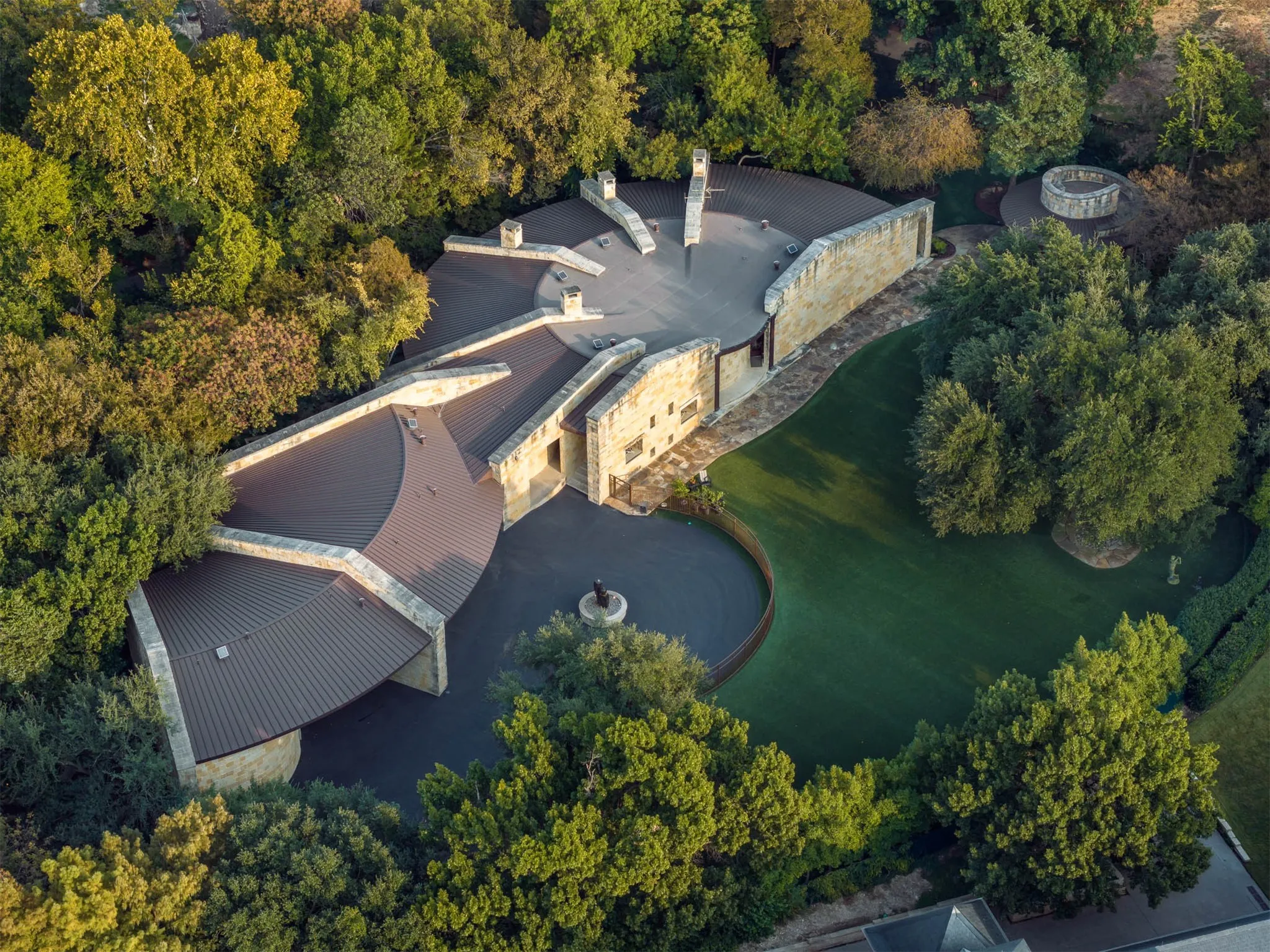 Single Family Residence For Sale in Dallas County , 5110 Park Lane, Dallas, Texas 75220, 5 Bedroom, 9 Bathroom, Garage spaces, 14,921 Sqft, built in 2003, mls#21401453, Real Estate Agent in Dallas, Homes For Sale in Dallas county, Homes For Sale in Dallas, Realtor in Dallas Texas, Real Estate Brokerage Independent Realty Texas, Luminita Cordes Realtor
