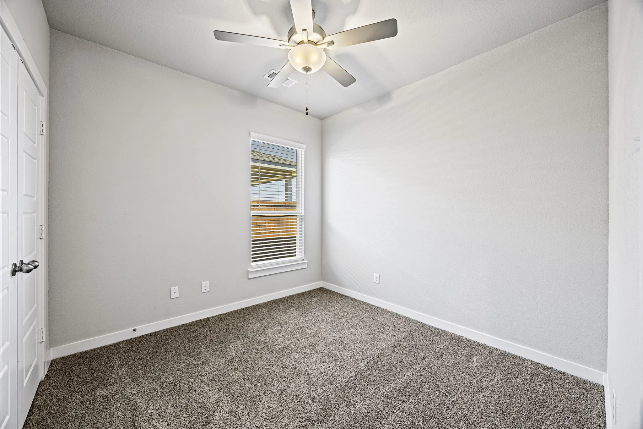 Duplex For Rent in Ellis County , 617 Blackland Drive, Venus, Texas 76084, 3 Bedroom, 2 Bathroom, 2 Garage spaces, 1,361 Sqft, built in 2023, mls#21403527, Real Estate Agent in Venus, Homes For Rent in Ellis county, Homes For Rent in Venus, Realtor in Venus Texas, Real Estate Brokerage Independent Realty Texas, Luminita Cordes Realtor