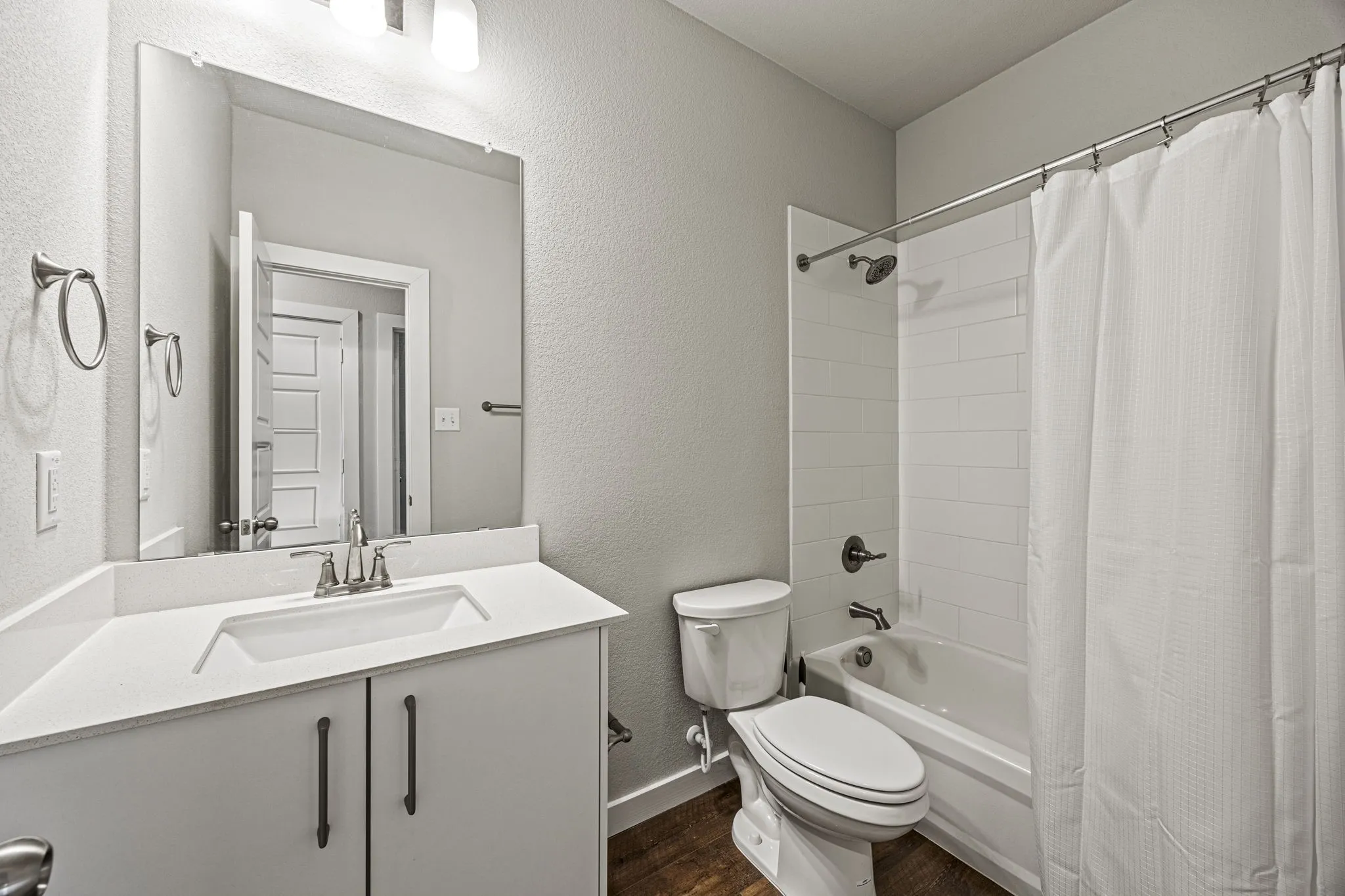 Duplex For Rent in Ellis County , 617 Blackland Drive, Venus, Texas 76084, 3 Bedroom, 2 Bathroom, 2 Garage spaces, 1,361 Sqft, built in 2023, mls#21403527, Real Estate Agent in Venus, Homes For Rent in Ellis county, Homes For Rent in Venus, Realtor in Venus Texas, Real Estate Brokerage Independent Realty Texas, Luminita Cordes Realtor