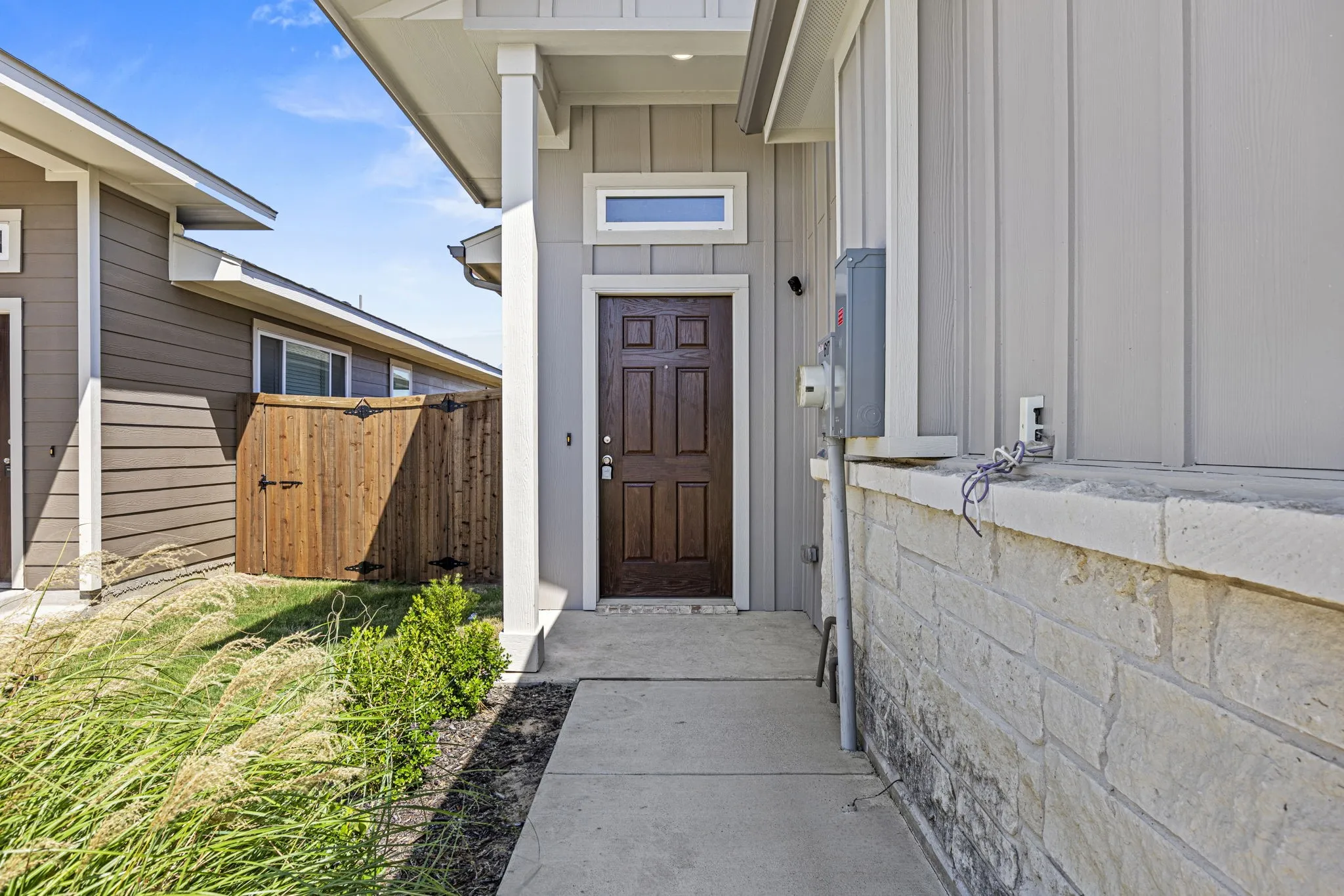 Duplex For Rent in Ellis County , 617 Blackland Drive, Venus, Texas 76084, 3 Bedroom, 2 Bathroom, 2 Garage spaces, 1,361 Sqft, built in 2023, mls#21403527, Real Estate Agent in Venus, Homes For Rent in Ellis county, Homes For Rent in Venus, Realtor in Venus Texas, Real Estate Brokerage Independent Realty Texas, Luminita Cordes Realtor