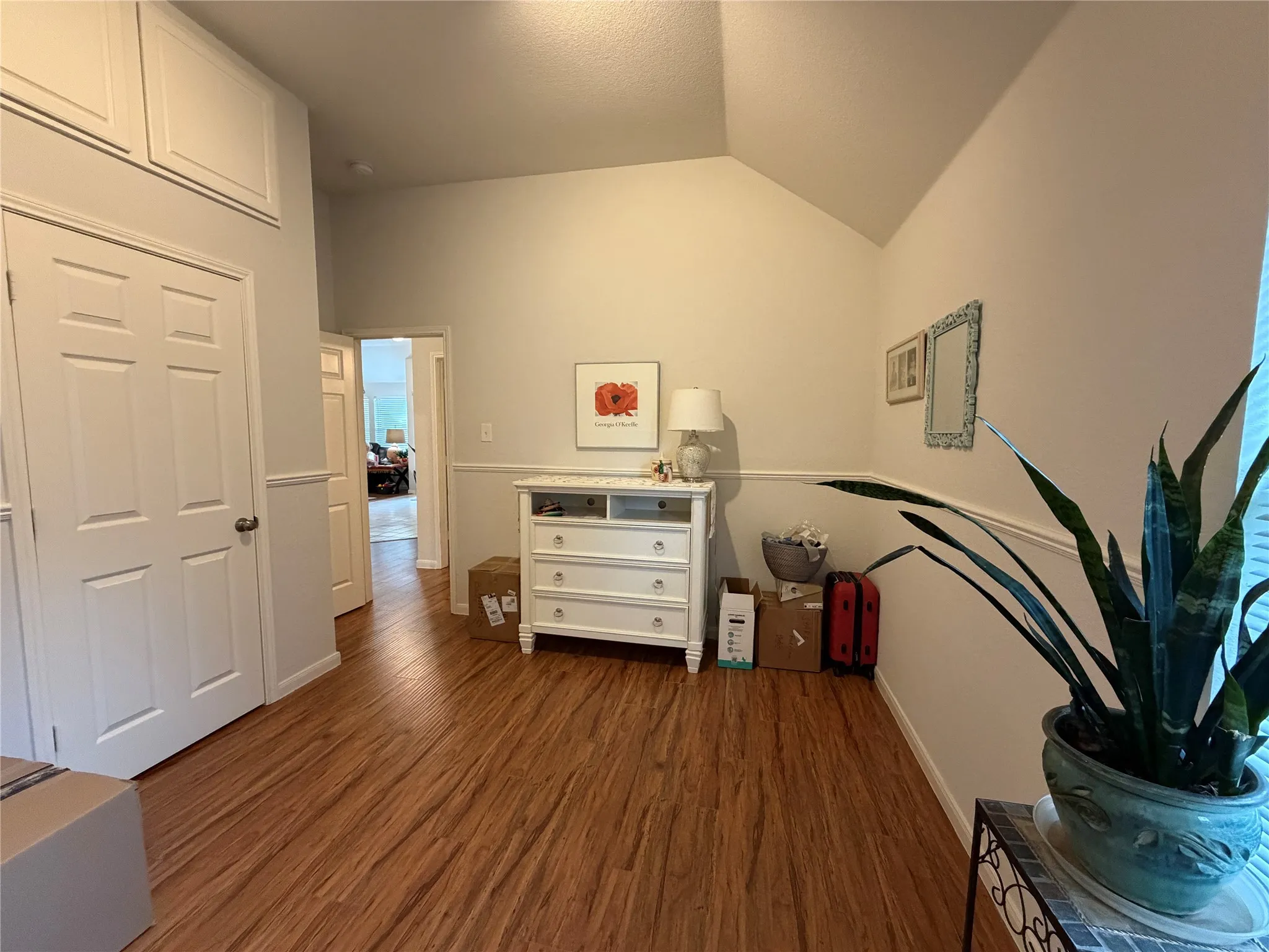 Single Family Residence For Rent in Denton County , 1224 Tanner Drive, Lewisville, Texas 75077, 3 Bedroom, 2 Bathroom, 2 Garage spaces, 1,843 Sqft, built in 1998, mls#21403388, Real Estate Agent in Lewisville, Homes For Rent in Denton county, Homes For Rent in Lewisville, Realtor in Lewisville Texas, Real Estate Brokerage Independent Realty Texas, Luminita Cordes Realtor