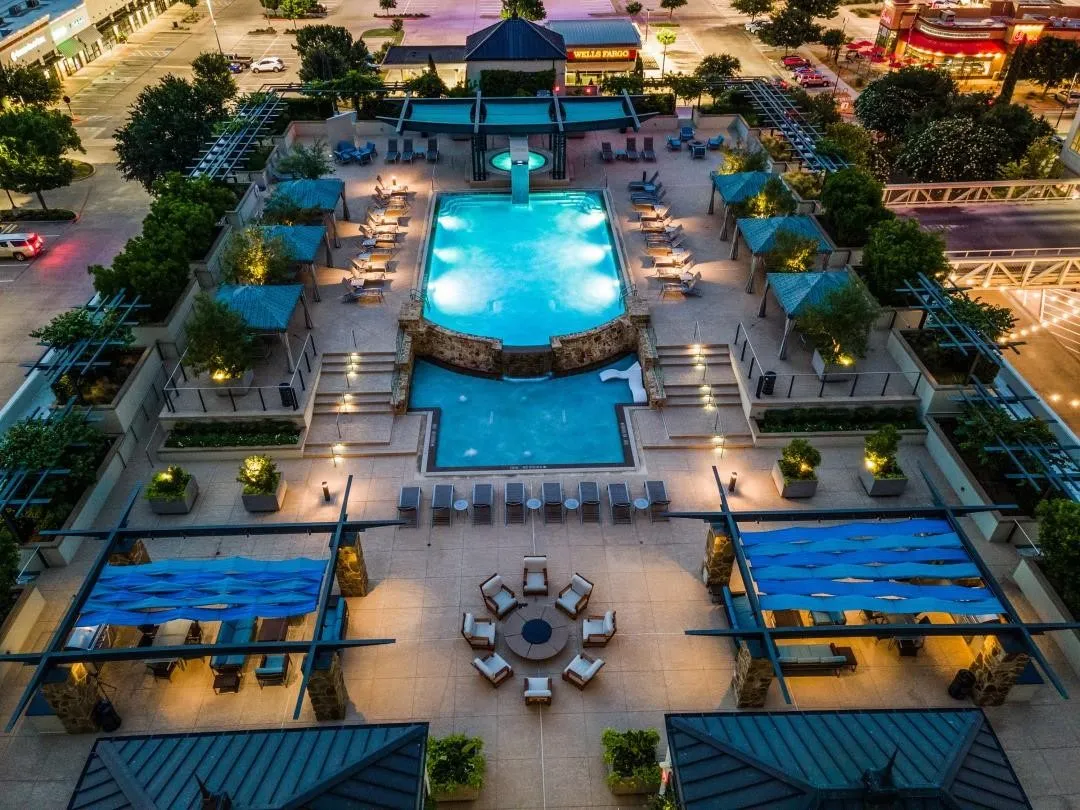 Condominium For Sale in Tarrant County , 2600 W 7th Street 1533, Fort Worth, Texas 76107, 1 Bedroom, 1 Bathroom, 2 Garage spaces, 1,263 Sqft, built in 1928, mls#21396270, Real Estate Agent in Fort Worth, Homes For Sale in Tarrant county, Homes For Sale in Fort Worth, Realtor in Fort Worth Texas, Real Estate Brokerage Independent Realty Texas, Luminita Cordes Realtor