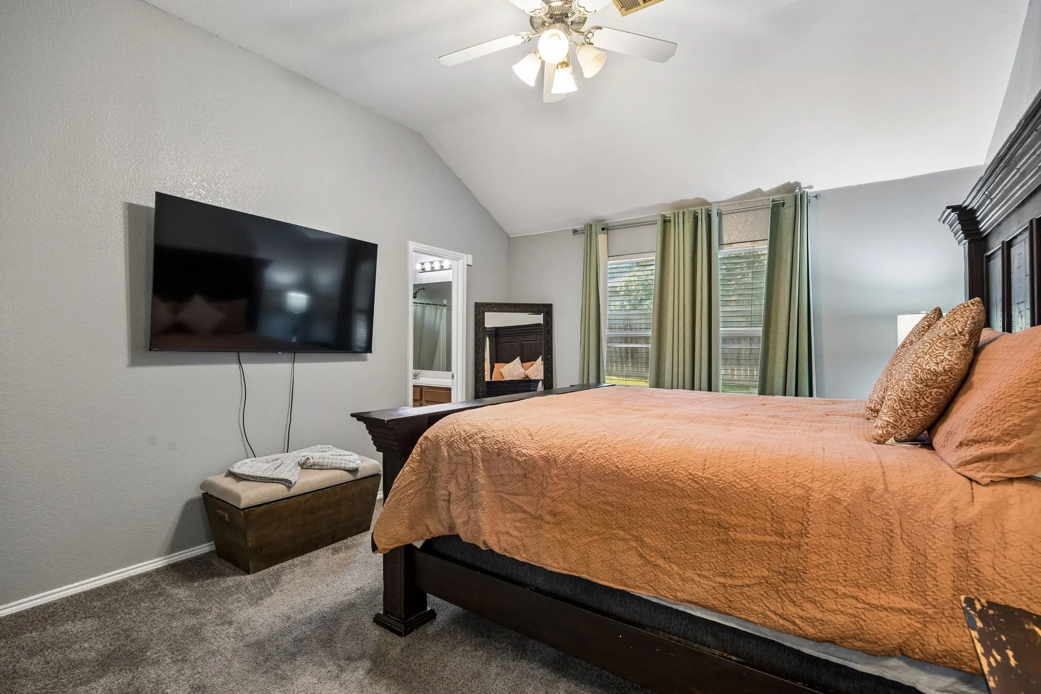 Single Family Residence For Rent in Denton County , 1023 Aviary, Aubrey, Texas 76227, 3 Bedroom, 2 Bathroom, 2 Garage spaces, 1,733 Sqft, built in 2003, mls#21403539, Real Estate Agent in Aubrey, Homes For Rent in Denton county, Homes For Rent in Aubrey, Realtor in Aubrey Texas, Real Estate Brokerage Independent Realty Texas, Luminita Cordes Realtor