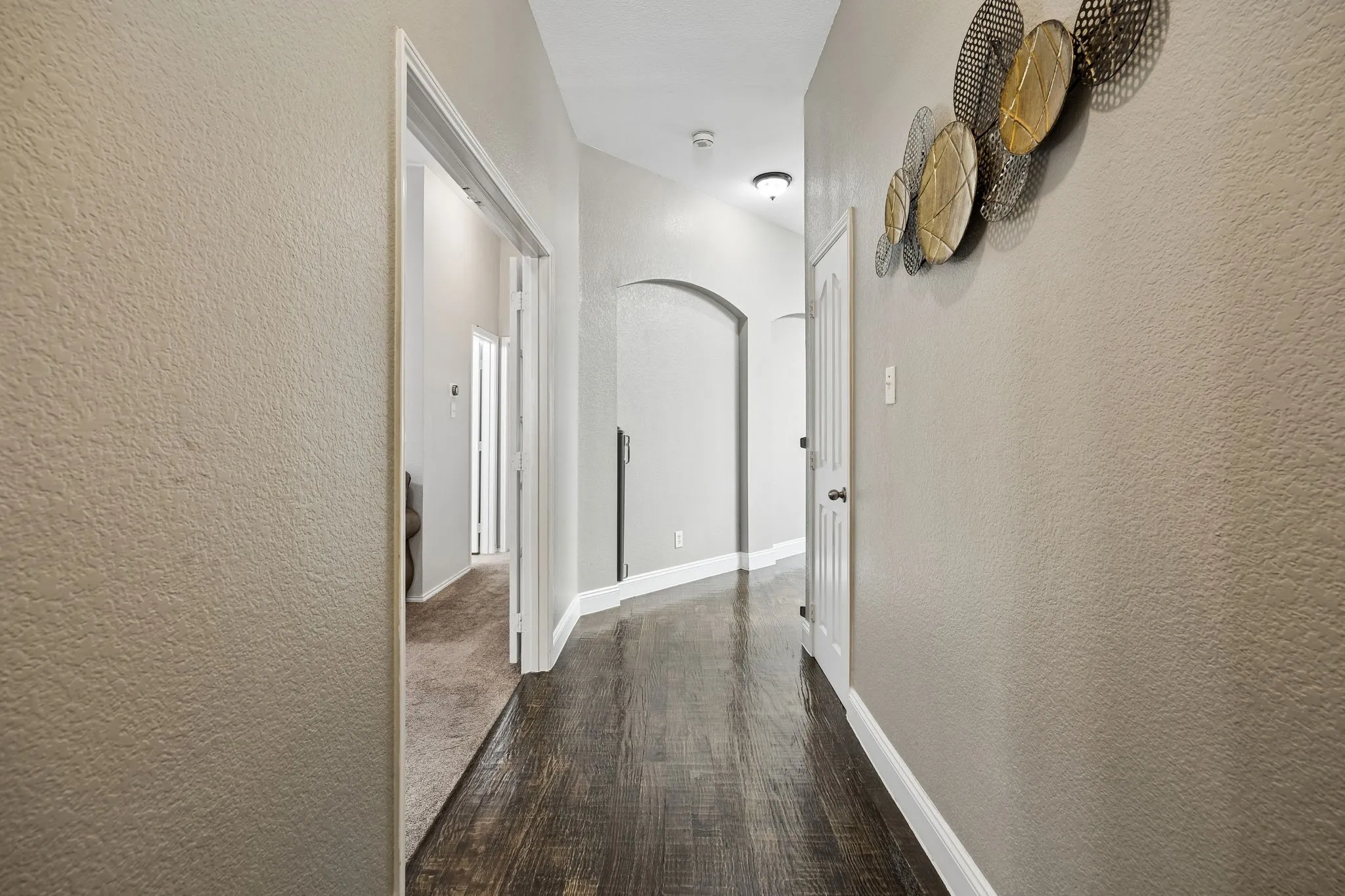 Single Family Residence For Rent in Denton County , 1023 Aviary, Aubrey, Texas 76227, 3 Bedroom, 2 Bathroom, 2 Garage spaces, 1,733 Sqft, built in 2003, mls#21403539, Real Estate Agent in Aubrey, Homes For Rent in Denton county, Homes For Rent in Aubrey, Realtor in Aubrey Texas, Real Estate Brokerage Independent Realty Texas, Luminita Cordes Realtor
