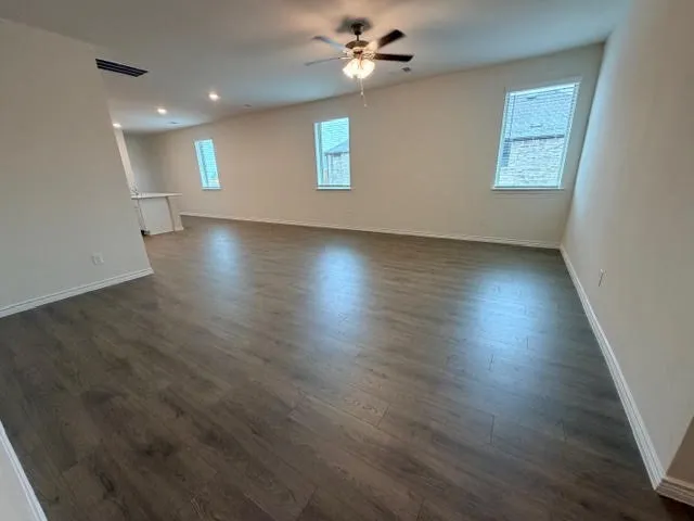 Single Family Residence For Rent in Collin County , 2512 Pikes Peak Way, Celina, Texas 75009, 3 Bedroom, 2 Bathroom, 2 Garage spaces, 1,742 Sqft, built in 2026, mls#21403494, Real Estate Agent in Celina, Homes For Rent in Collin county, Homes For Rent in Celina, Realtor in Celina Texas, Real Estate Brokerage Independent Realty Texas, Luminita Cordes Realtor