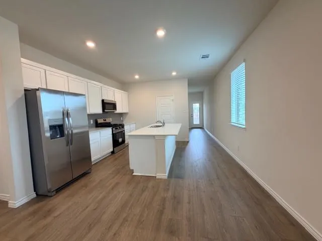 Single Family Residence For Rent in Collin County , 2512 Pikes Peak Way, Celina, Texas 75009, 3 Bedroom, 2 Bathroom, 2 Garage spaces, 1,742 Sqft, built in 2026, mls#21403494, Real Estate Agent in Celina, Homes For Rent in Collin county, Homes For Rent in Celina, Realtor in Celina Texas, Real Estate Brokerage Independent Realty Texas, Luminita Cordes Realtor