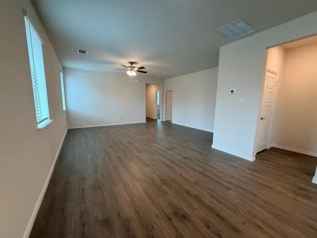 Single Family Residence For Rent in Collin County , 2512 Pikes Peak Way, Celina, Texas 75009, 3 Bedroom, 2 Bathroom, 2 Garage spaces, 1,742 Sqft, built in 2026, mls#21403494, Real Estate Agent in Celina, Homes For Rent in Collin county, Homes For Rent in Celina, Realtor in Celina Texas, Real Estate Brokerage Independent Realty Texas, Luminita Cordes Realtor