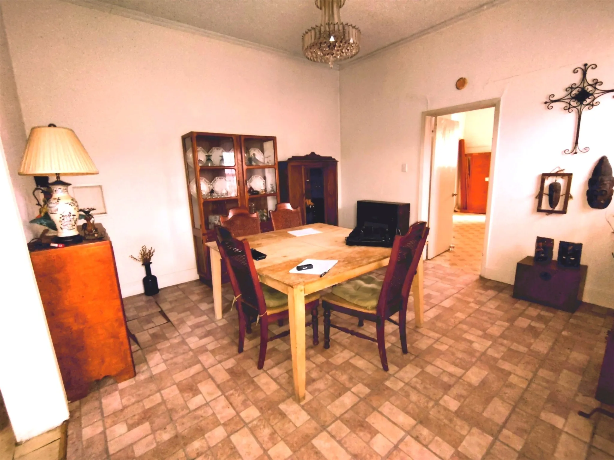 Single Family Residence For Sale in Dallas County , 516 & 518 S Glasgow Drive, Dallas, Texas 75223, 4 Bedroom, 3 Bathroom, Garage spaces, 2,025 Sqft, built in 1915, mls#21403386, Real Estate Agent in Dallas, Homes For Sale in Dallas county, Homes For Sale in Dallas, Realtor in Dallas Texas, Real Estate Brokerage Independent Realty Texas, Luminita Cordes Realtor