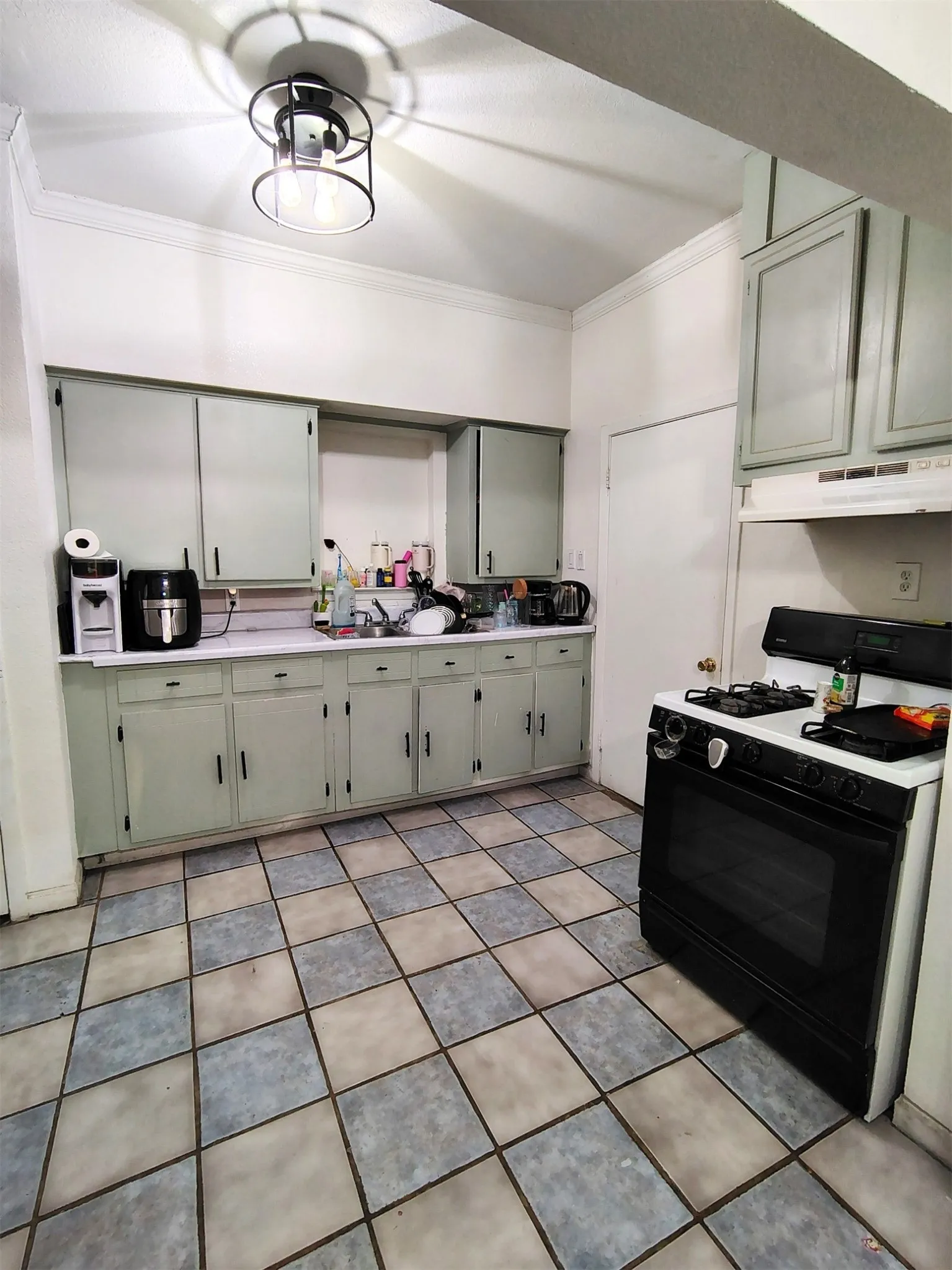 Single Family Residence For Sale in Dallas County , 516 & 518 S Glasgow Drive, Dallas, Texas 75223, 4 Bedroom, 3 Bathroom, Garage spaces, 2,025 Sqft, built in 1915, mls#21403386, Real Estate Agent in Dallas, Homes For Sale in Dallas county, Homes For Sale in Dallas, Realtor in Dallas Texas, Real Estate Brokerage Independent Realty Texas, Luminita Cordes Realtor