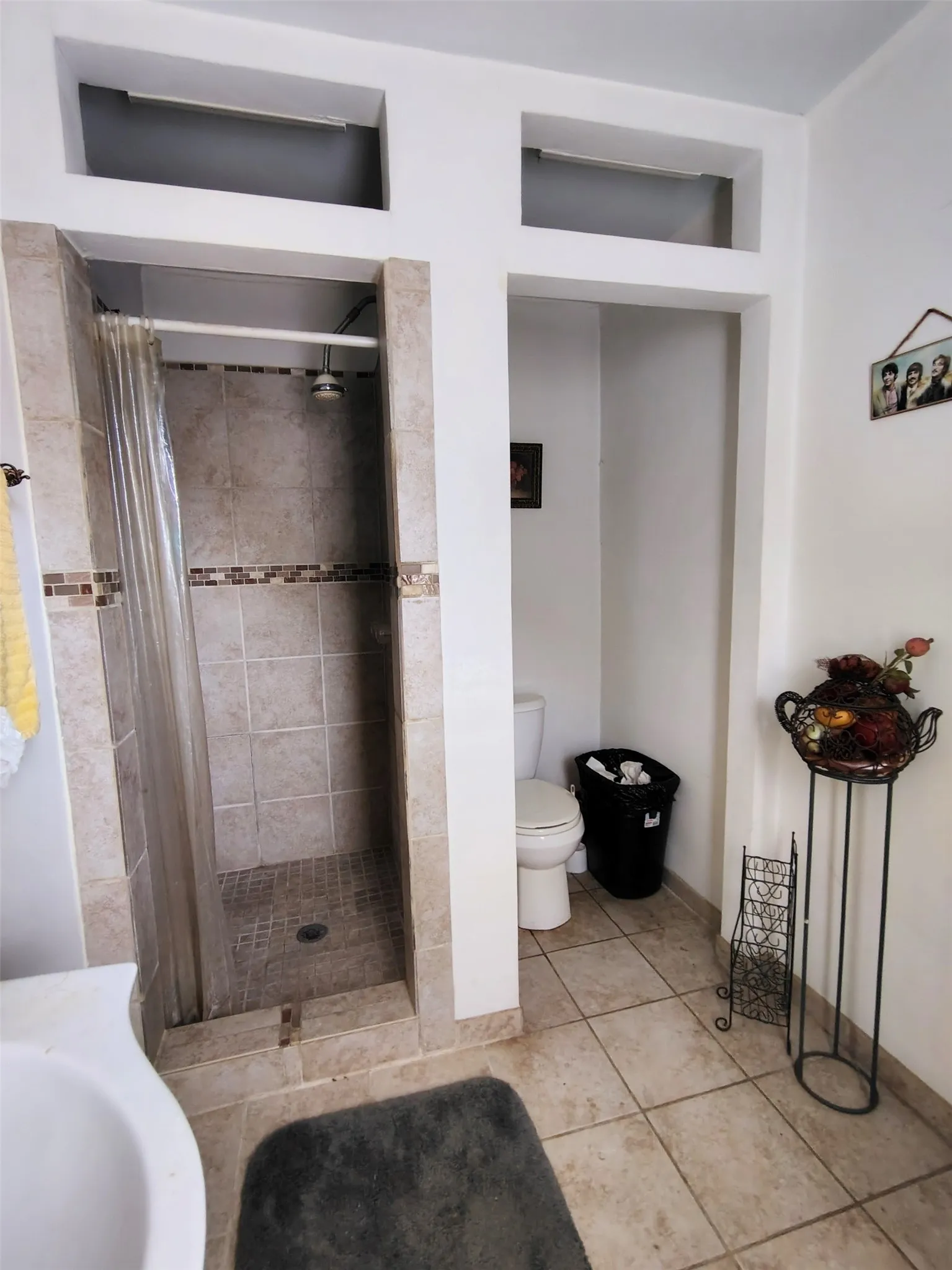 Single Family Residence For Sale in Dallas County , 516 & 518 S Glasgow Drive, Dallas, Texas 75223, 4 Bedroom, 3 Bathroom, Garage spaces, 2,025 Sqft, built in 1915, mls#21403386, Real Estate Agent in Dallas, Homes For Sale in Dallas county, Homes For Sale in Dallas, Realtor in Dallas Texas, Real Estate Brokerage Independent Realty Texas, Luminita Cordes Realtor