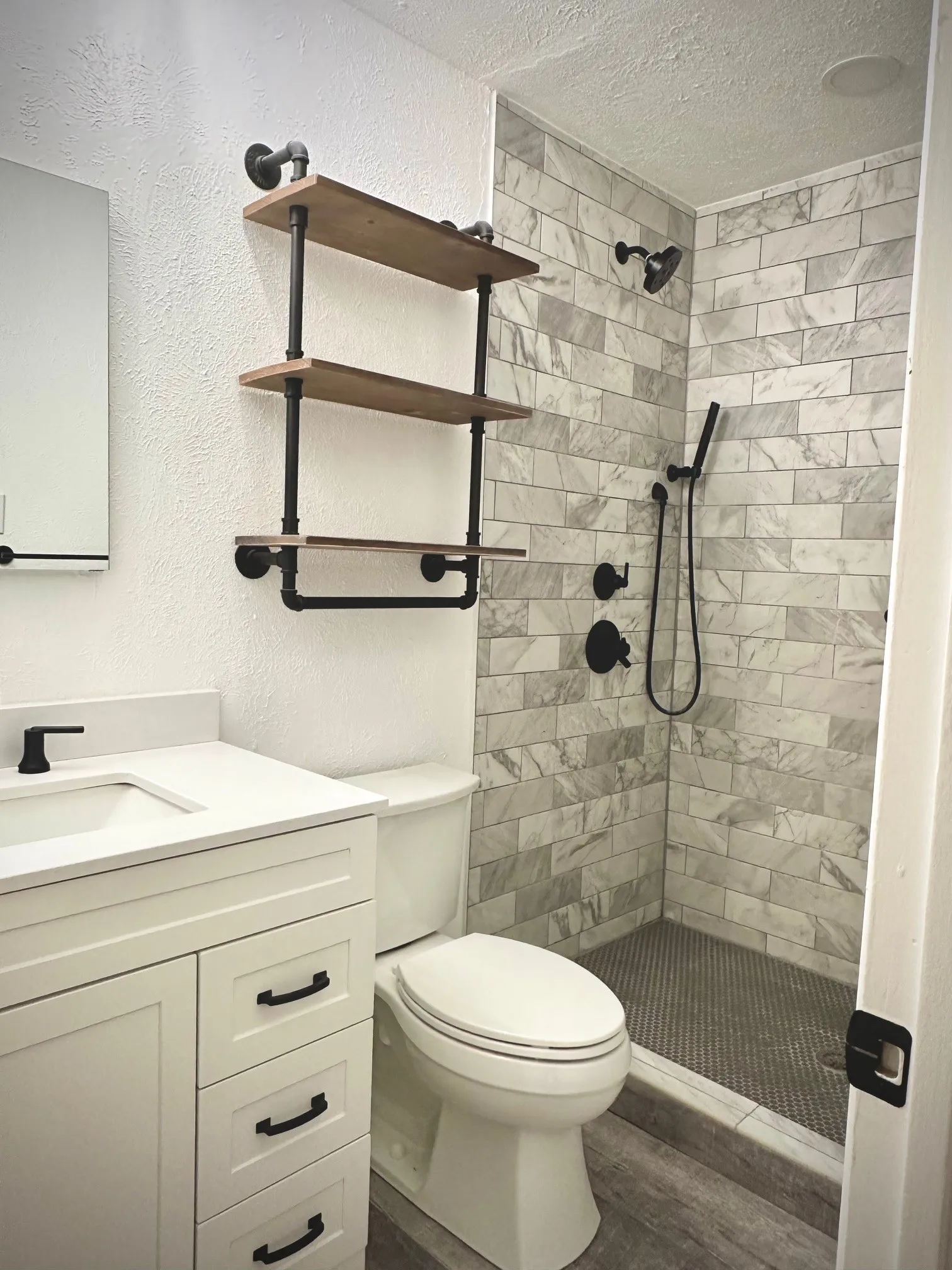 Primary bath with shower stall
